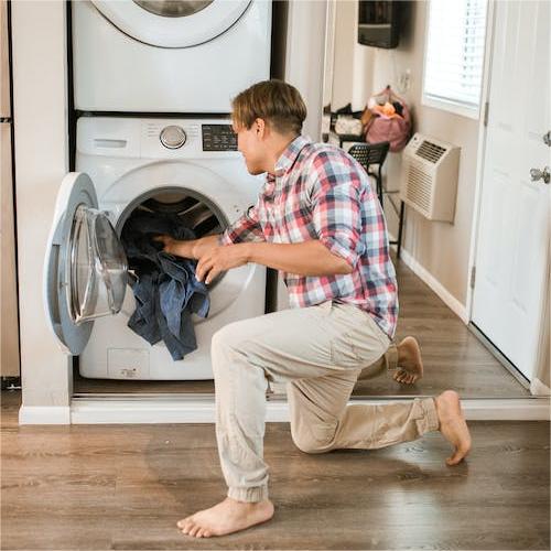 Können Sie Seidenpyjamas in der Maschine waschen