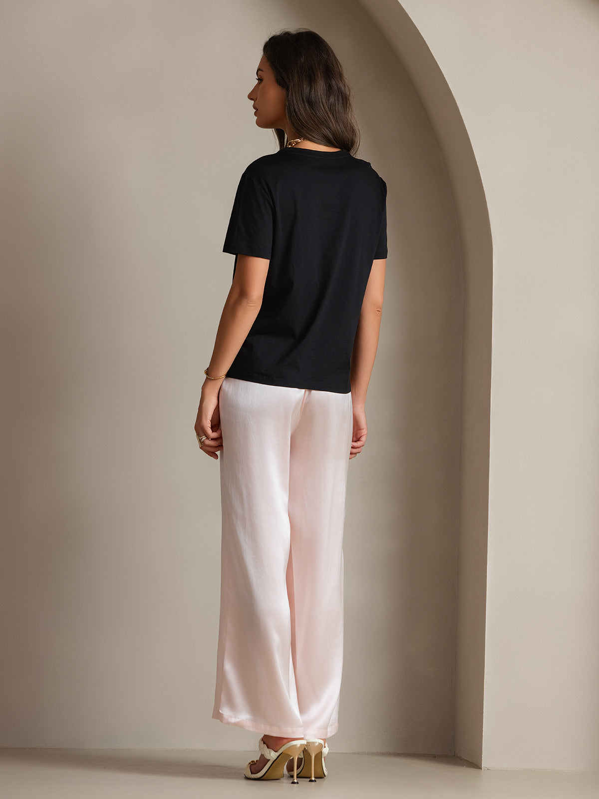 [Schwarz] SilkSilky-DE Seidenstrick Womens T-Shirt 004