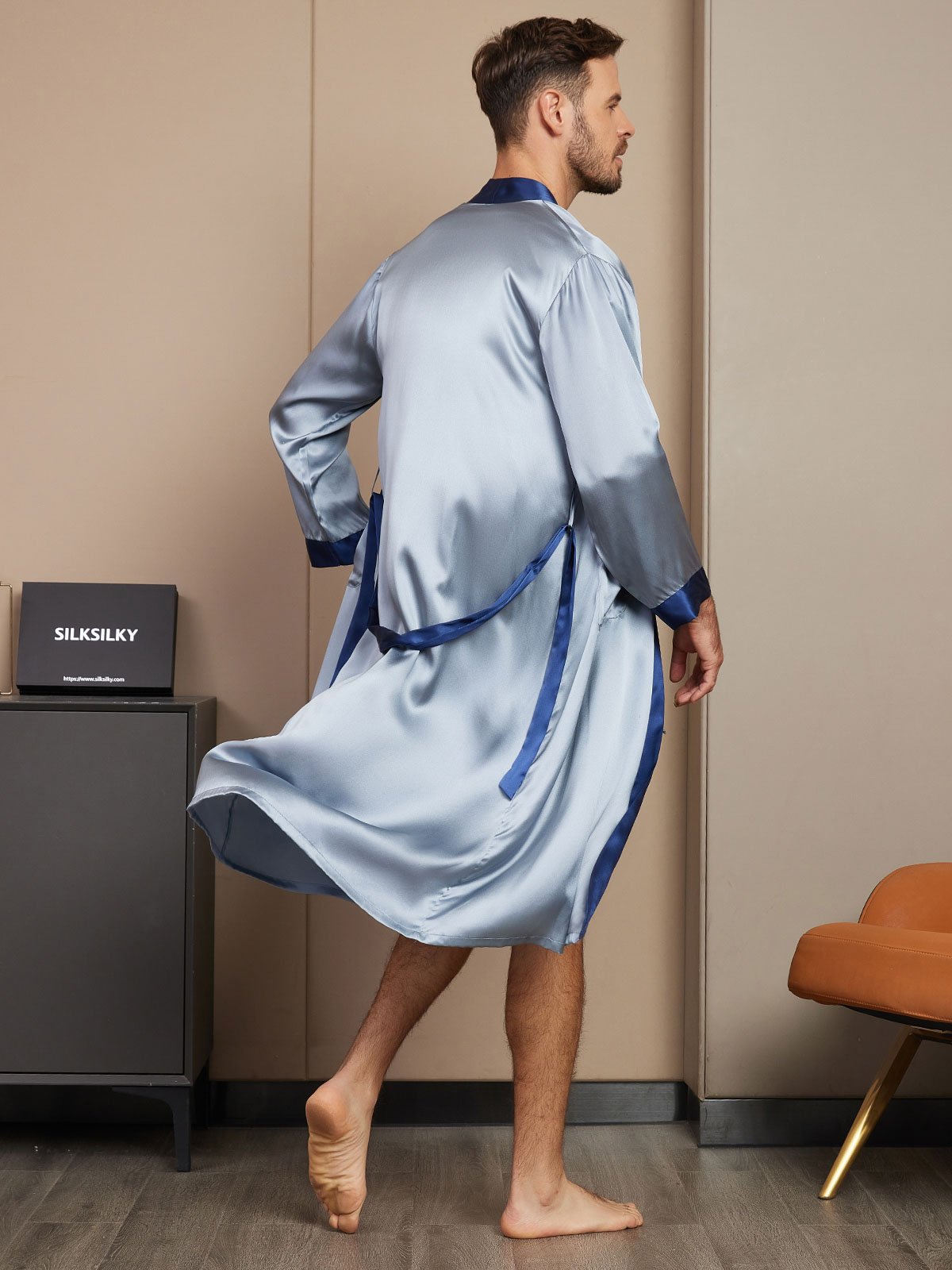 [Graublau] SilkSilky-DE Reine Seide Langärmelig Mens Robe 002