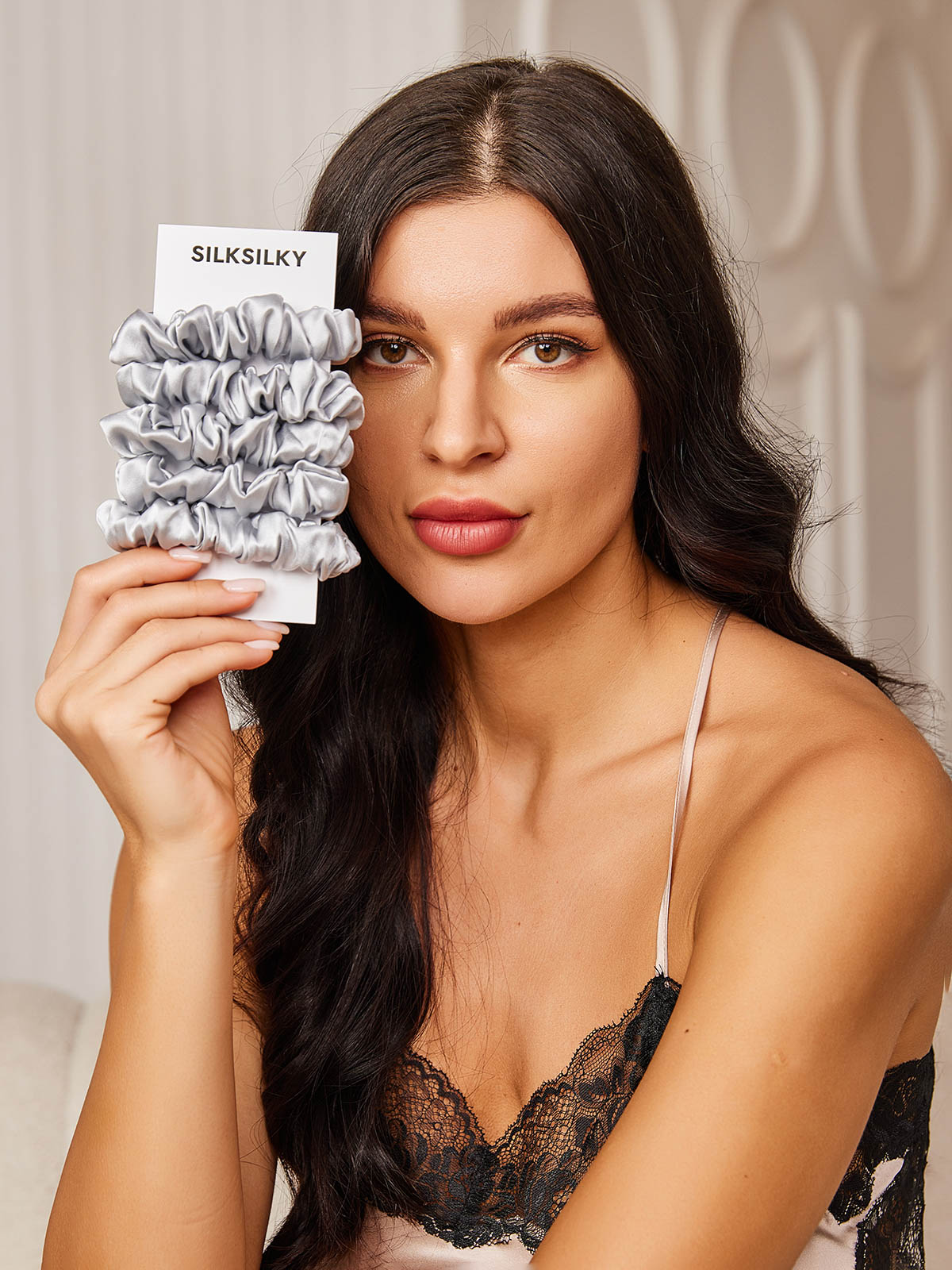 [Silber] SilkSilky-DE 19Momme Reine Seide Scrunchie 001