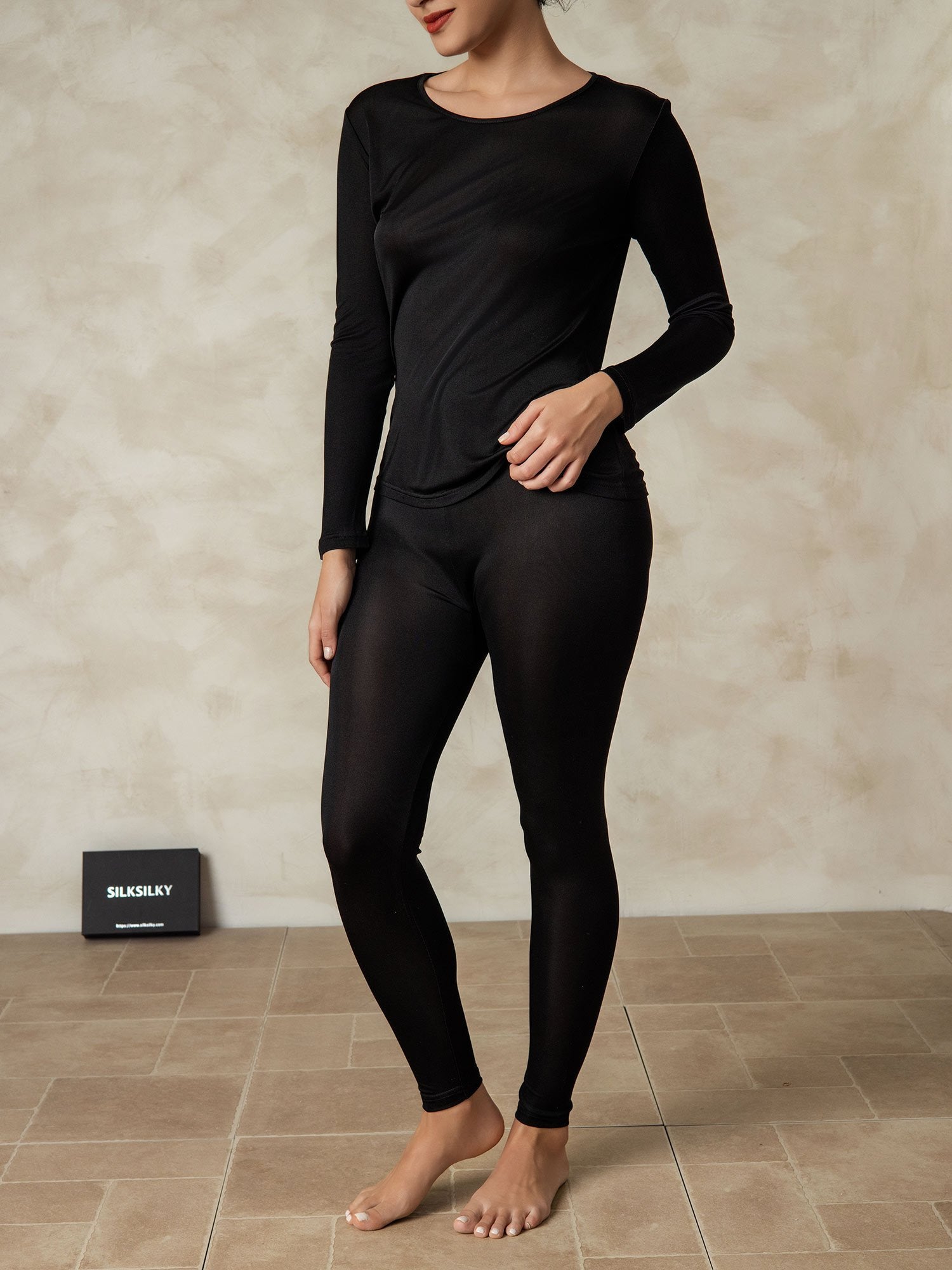 [Schwarz] SilkSilky-DE Seidenstrick Womens Pajamas 004