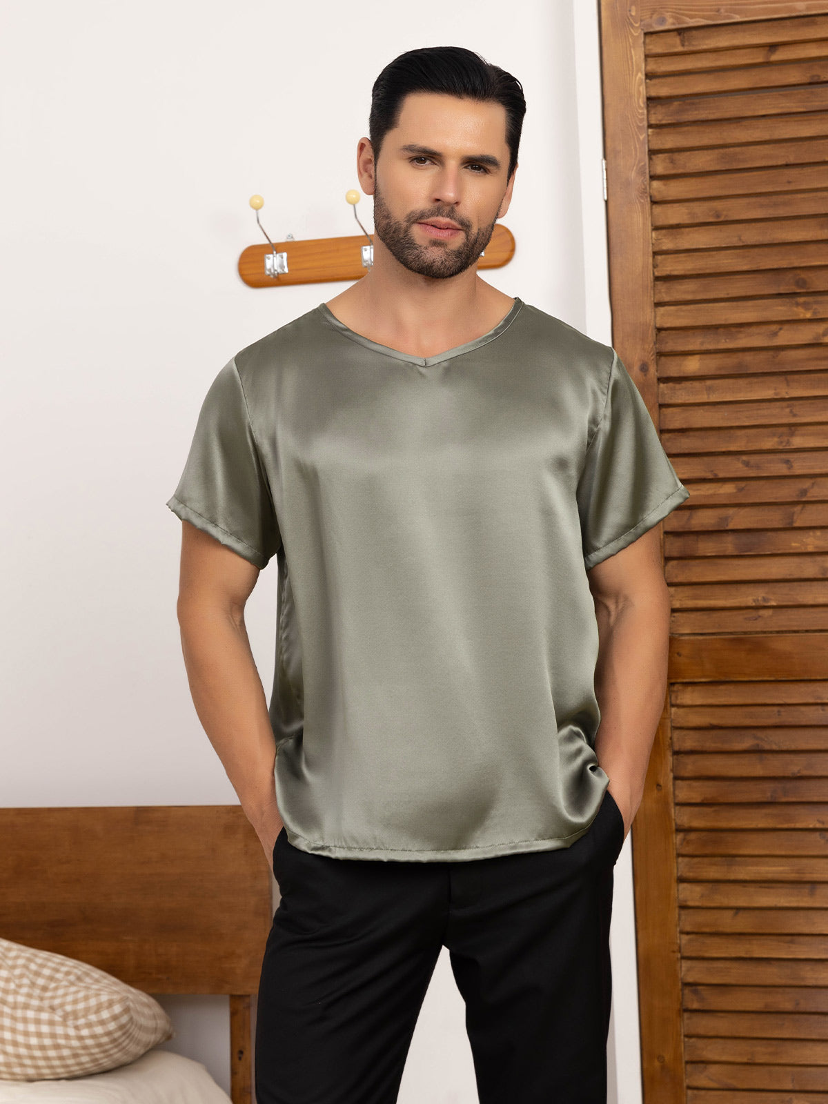 [Graugrün] SilkSilky-DE Reine Seide Kurzärmelig V Ausschnitt Herren T-Shirt 001