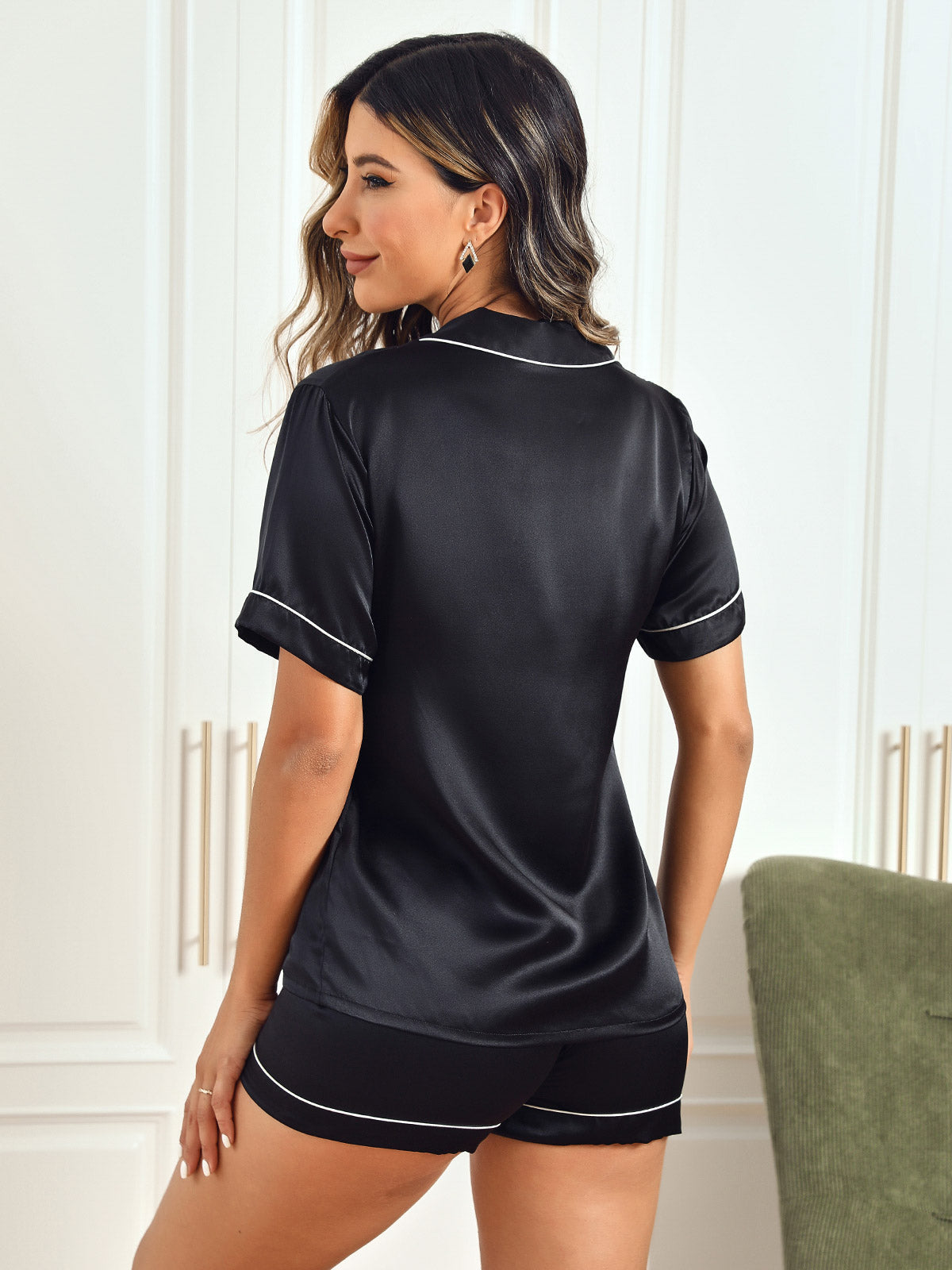 [Schwarz] SilkSilky-DE Kurzärmelig Notch-Kragen Damen Pyjamas 002