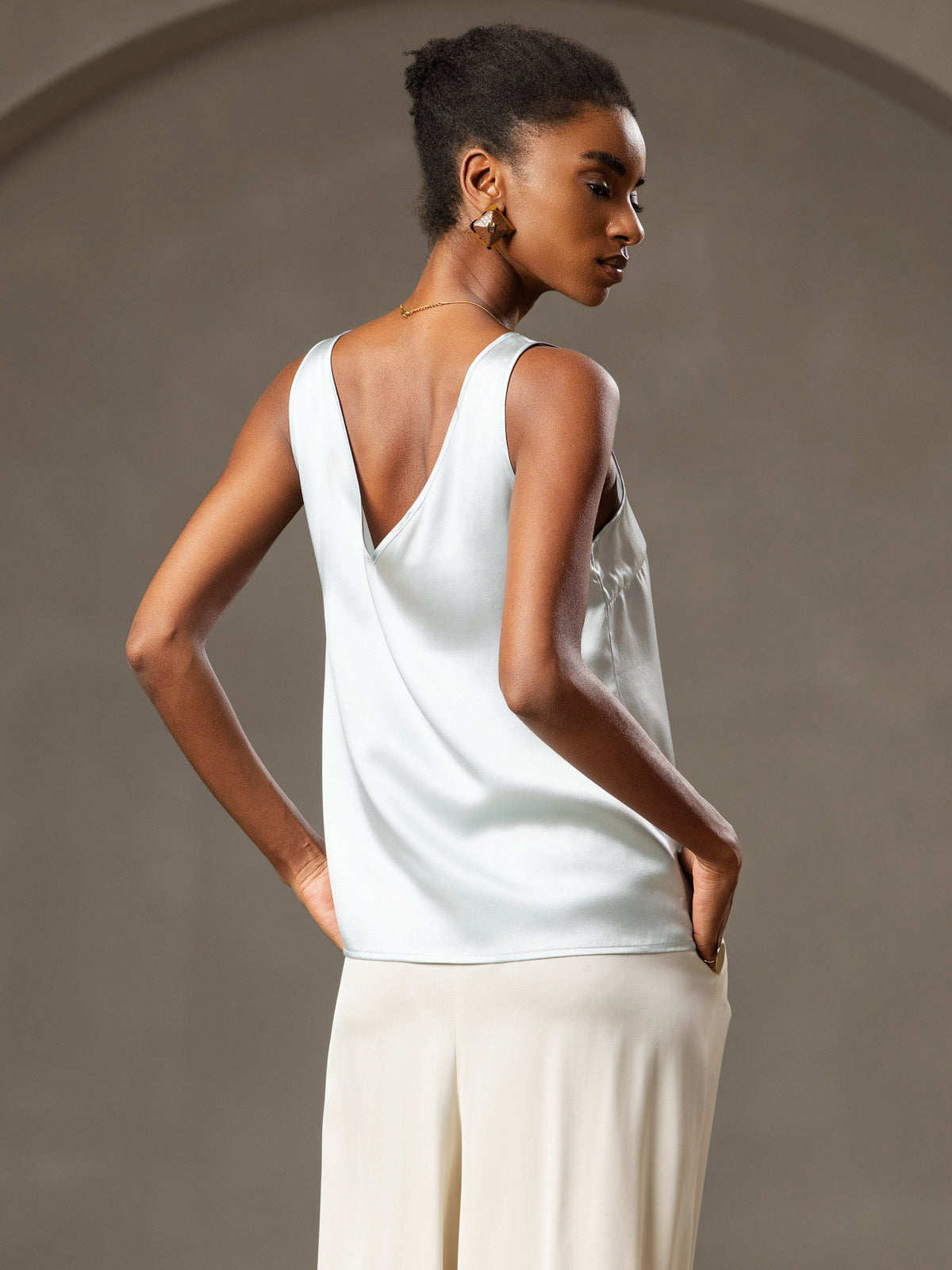 [Hellblau] SilkSilky-DE 19Momme Seide V Ausschnitt Cami Top 002