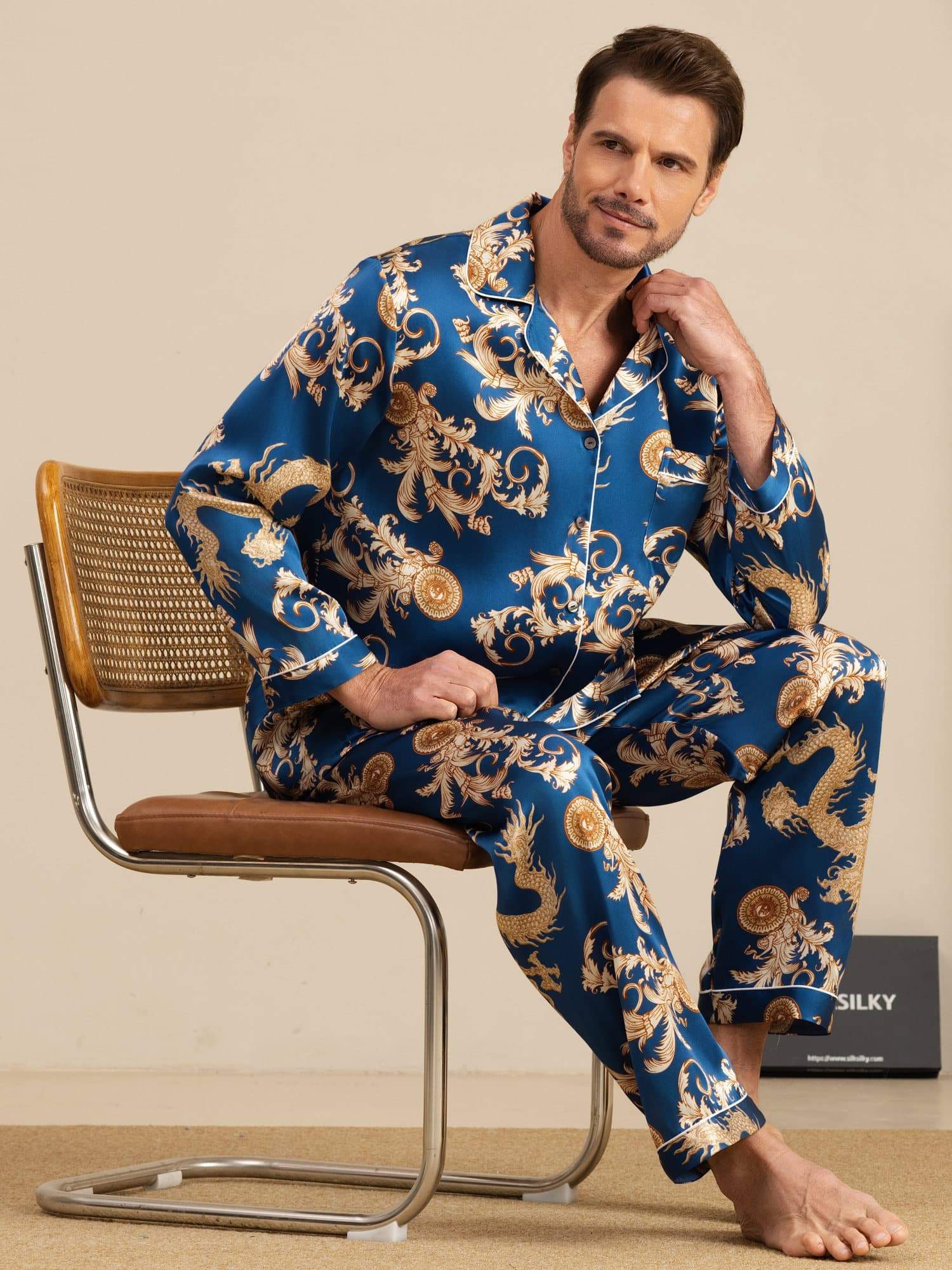 [Navy Drache] SilkSilky-DE Langärmelig Notch-Kragen Herren Pyjamas 001