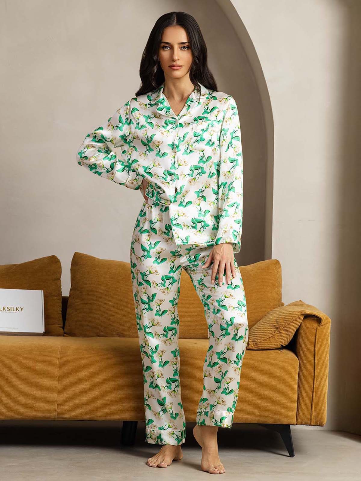 [Grün Blumen] SilkSilky-DE Reine Seide Womens Pajamas 001