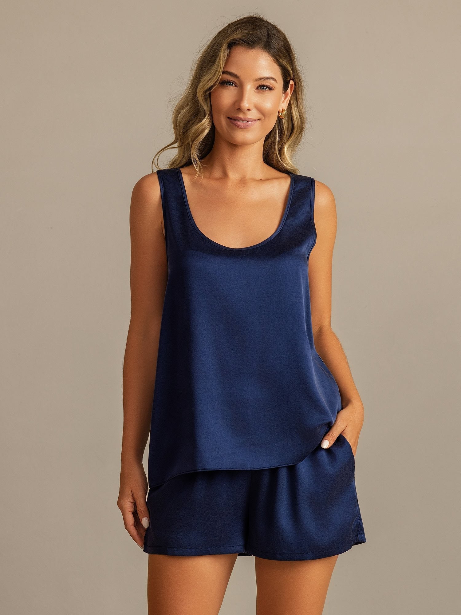 [Dunkelblau] SilkSilky-DE 19Momme Seide U Ausschnitt Damen Pyjamas 001