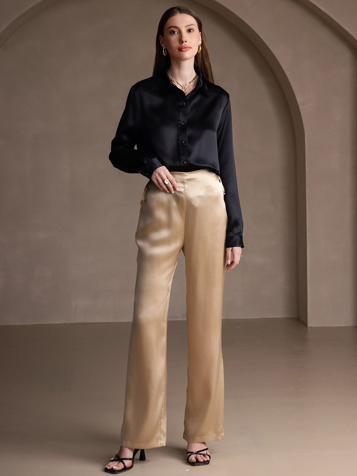 SilkSilky-DE 19Momme Seide Langärmelig Umlegekragen Damenhemd Schwarz 006