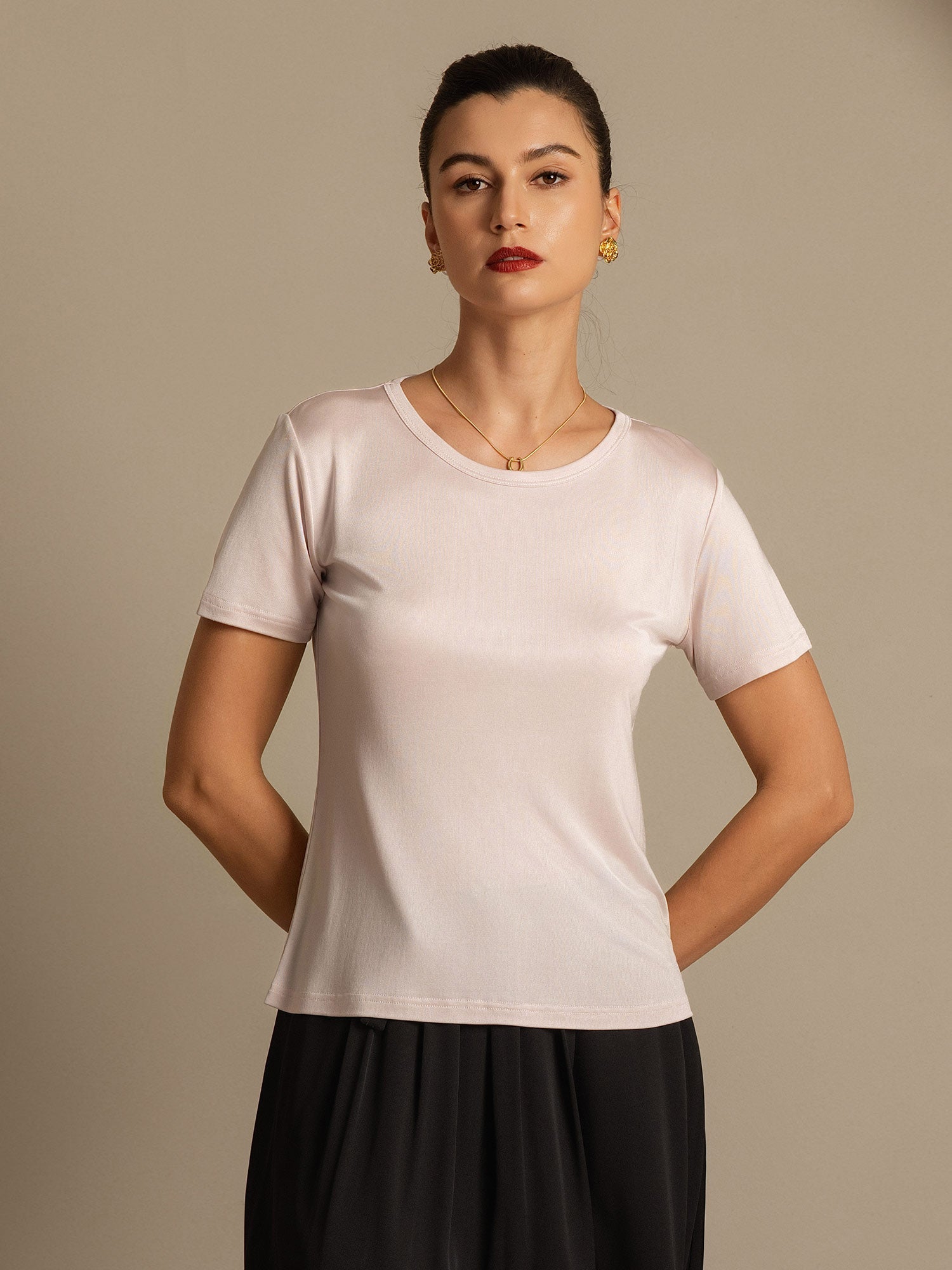 [Hellrosa] SilkSilky-DE Seidenstrick Womens T-Shirt 005,