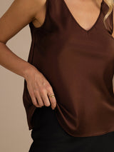 [Kaffee] SilkSilky-DE Sleeveless V Neck Cami Top 004