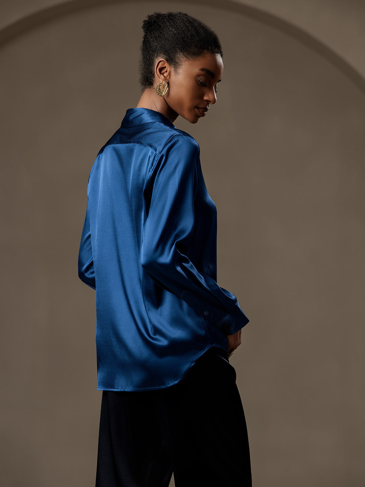 [König Blau] SilkSilky-DE Seide Langärmelig Umlegekragen Damenhemd 002