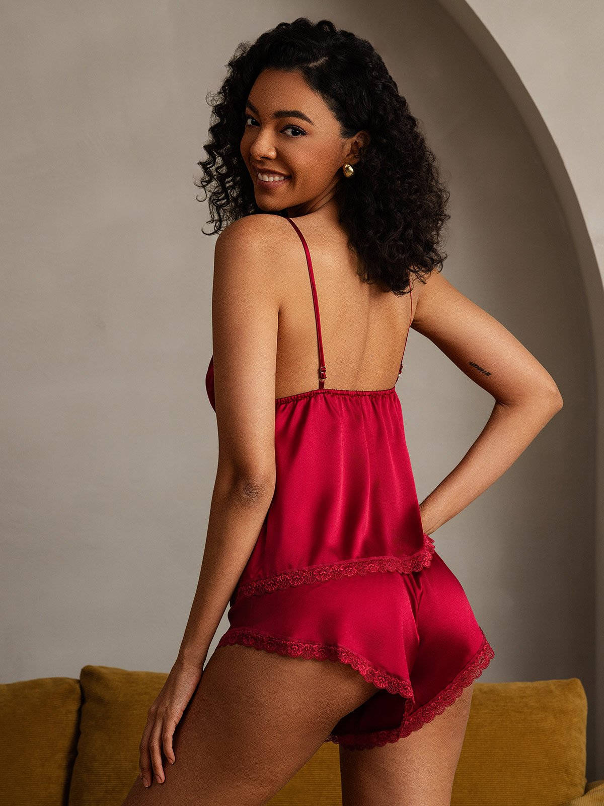 SilkSilky-DE 19Momme Seide V Ausschnitt Camisole-Set Rotwein 002