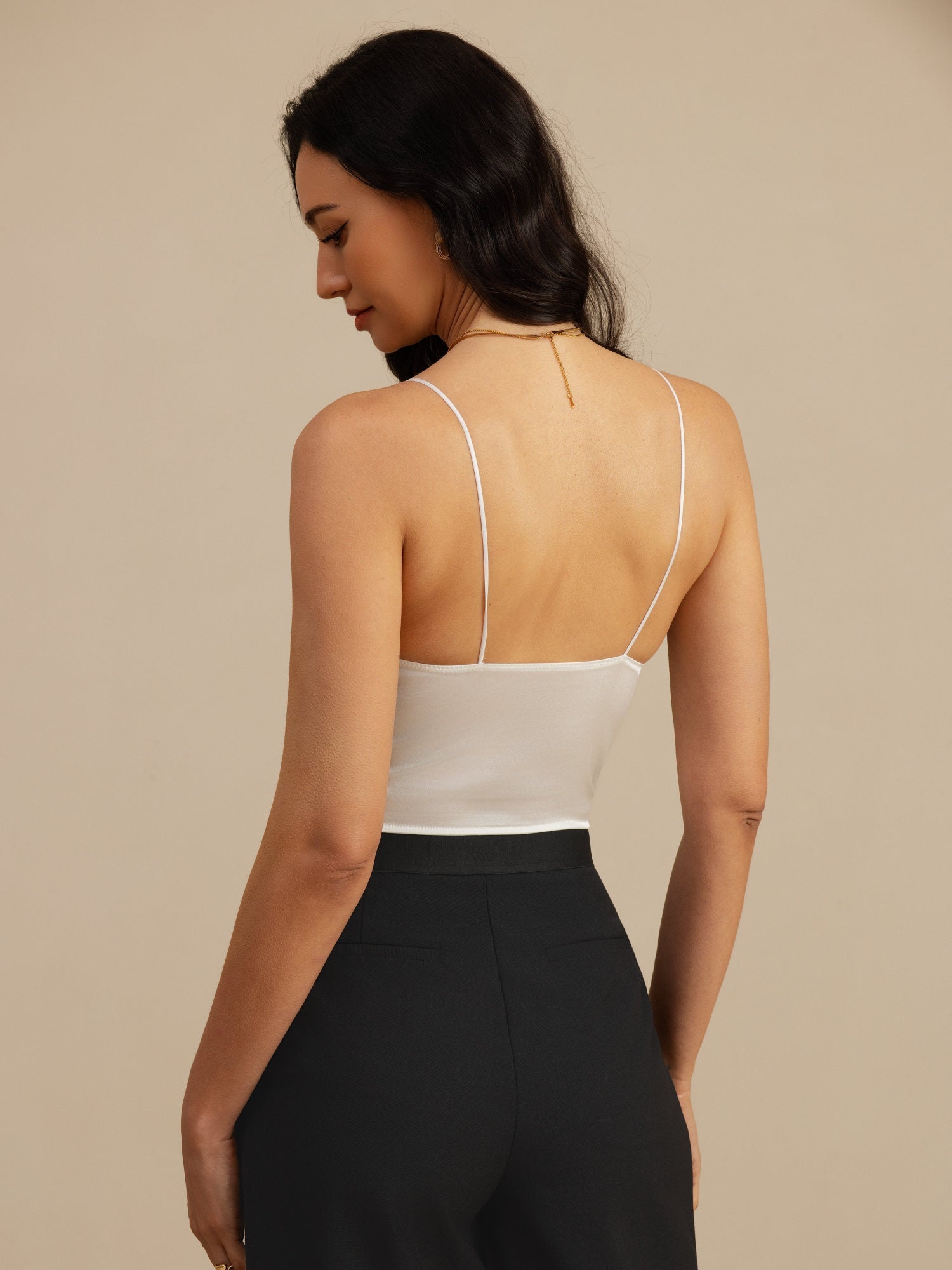 [Weiß] SilkSilky-DE Spaghetti Strap V Neck Cami Top 002