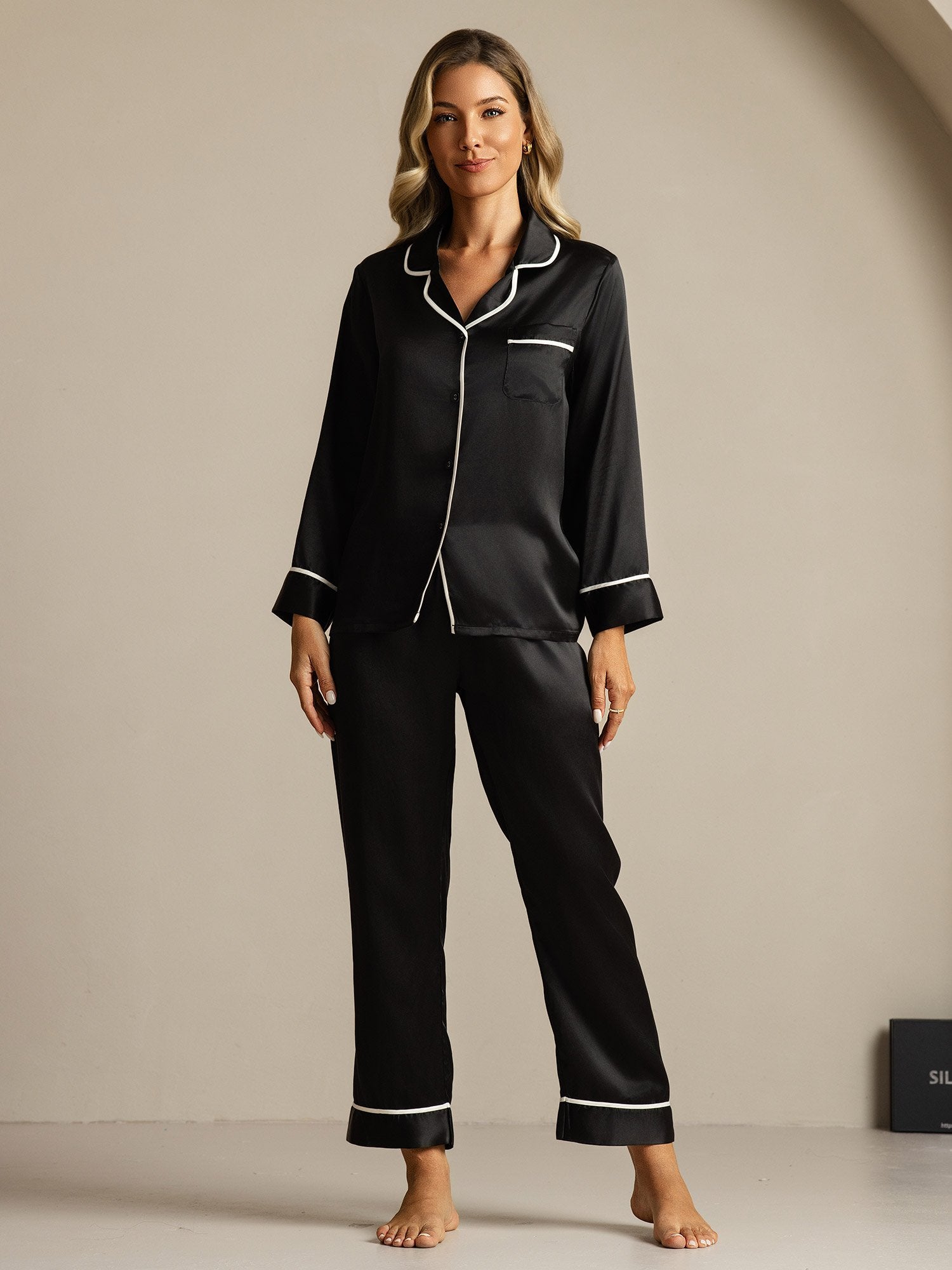 [Schwarz] SilkSilky-DE Reine Seide Umlegekragen Damen Pyjamas 003