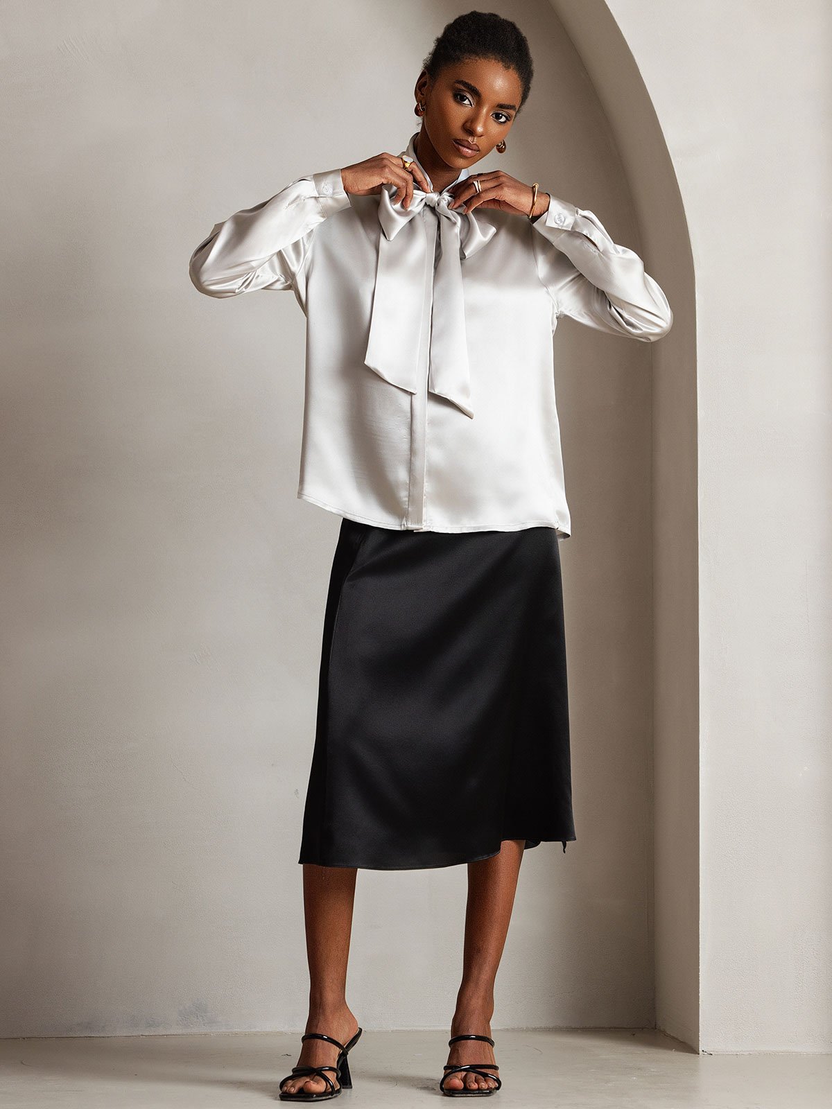 [Hellgrau] SilkSilky-DE 19Momme Seide Langärmelig Blouse 005