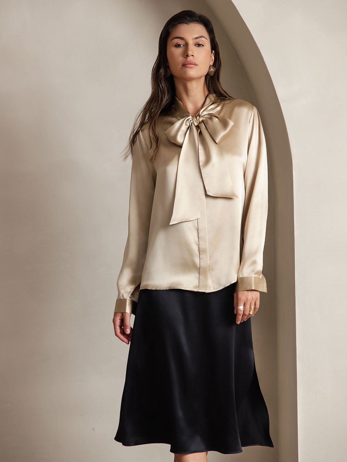 [Champagner] SilkSilky-DE 19Momme Langärmelig Schluppenkragen Bluse 001