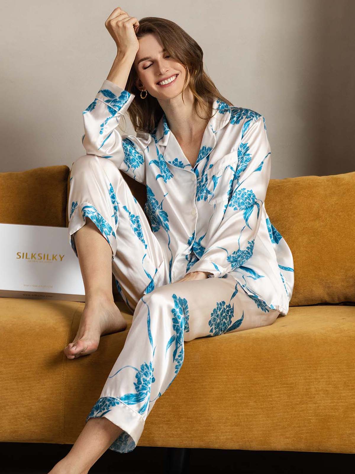 [Blaue Blumen] SilkSilky-DE Reine Seide Womens Pajamas 004