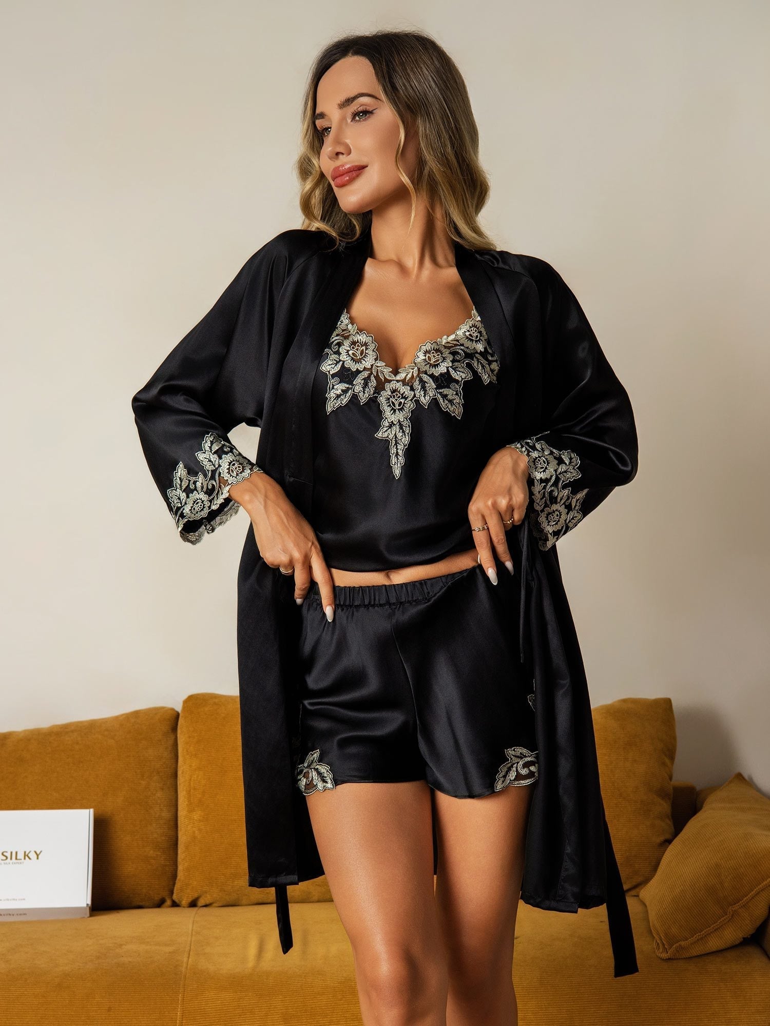 [Schwarz] SilkSilky-DE Reine Seide 3/4-lange Ärmel V Ausschnitt Damen Pyjamas 003