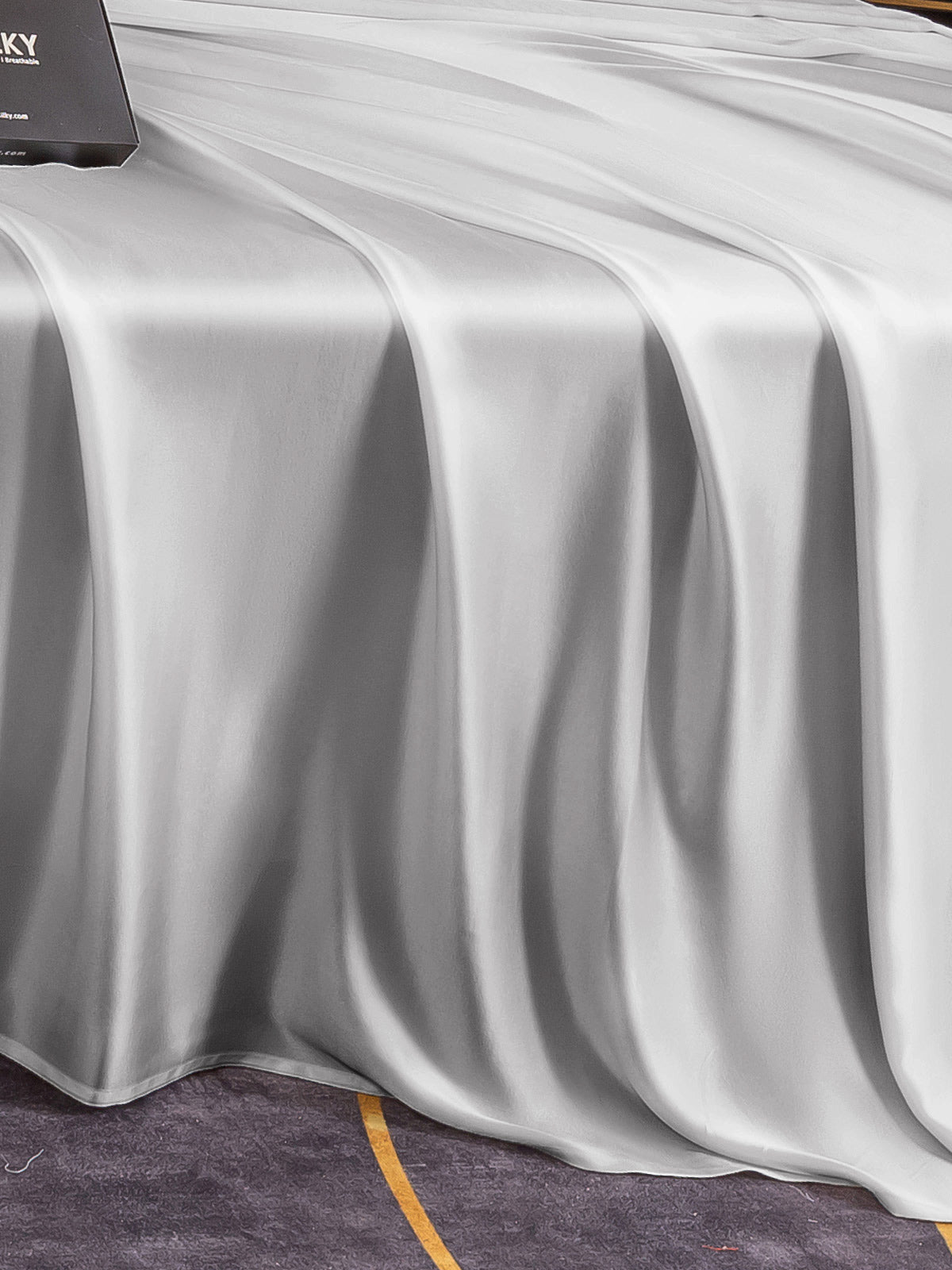 [Silber] SilkSilky-DE 19Momme Reine Seide Sheet 004