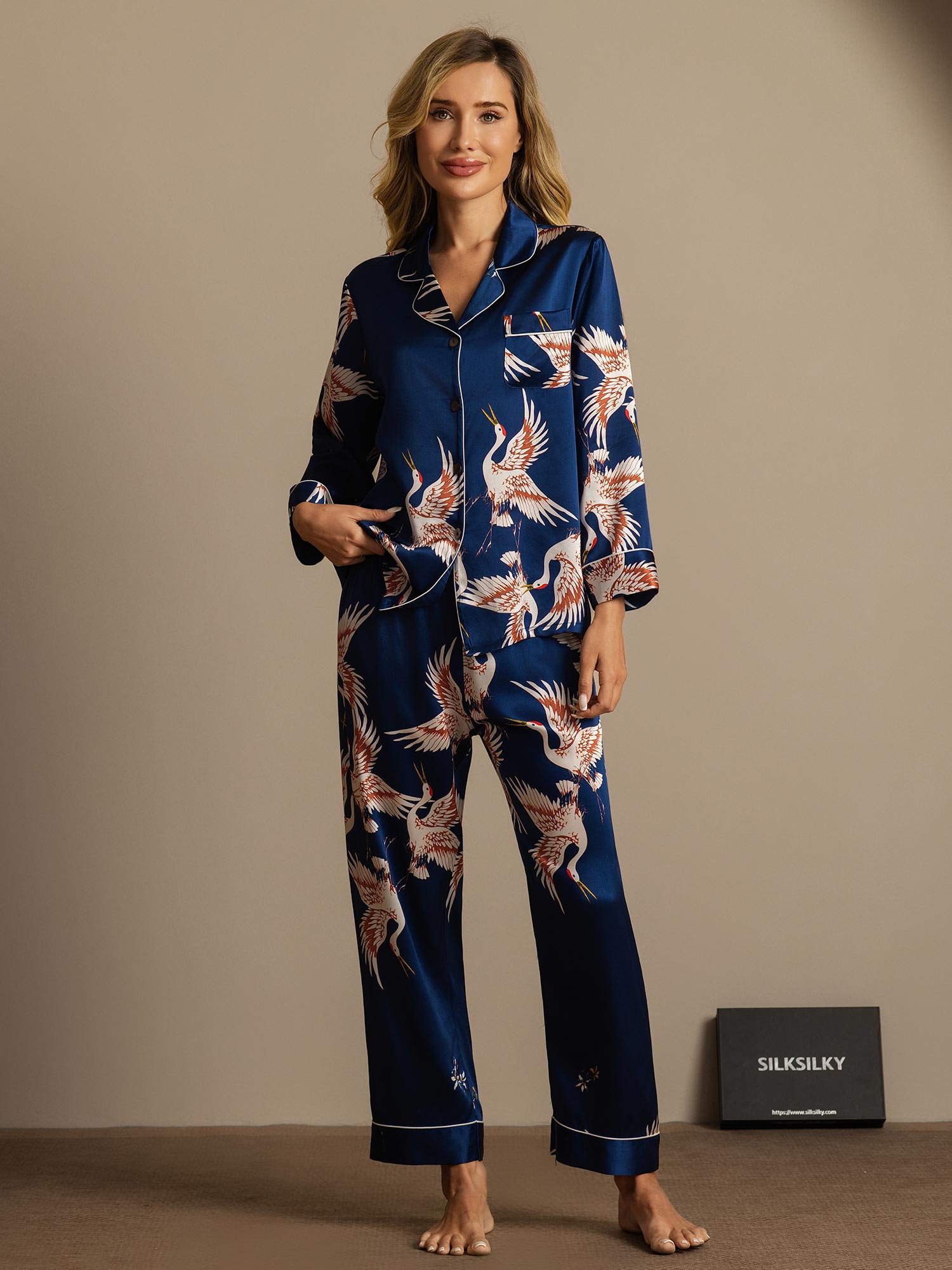 [Dunkelblau] SilkSilky-DE 19Momme Langärmelig Notch-Kragen Damen Pyjamas 007