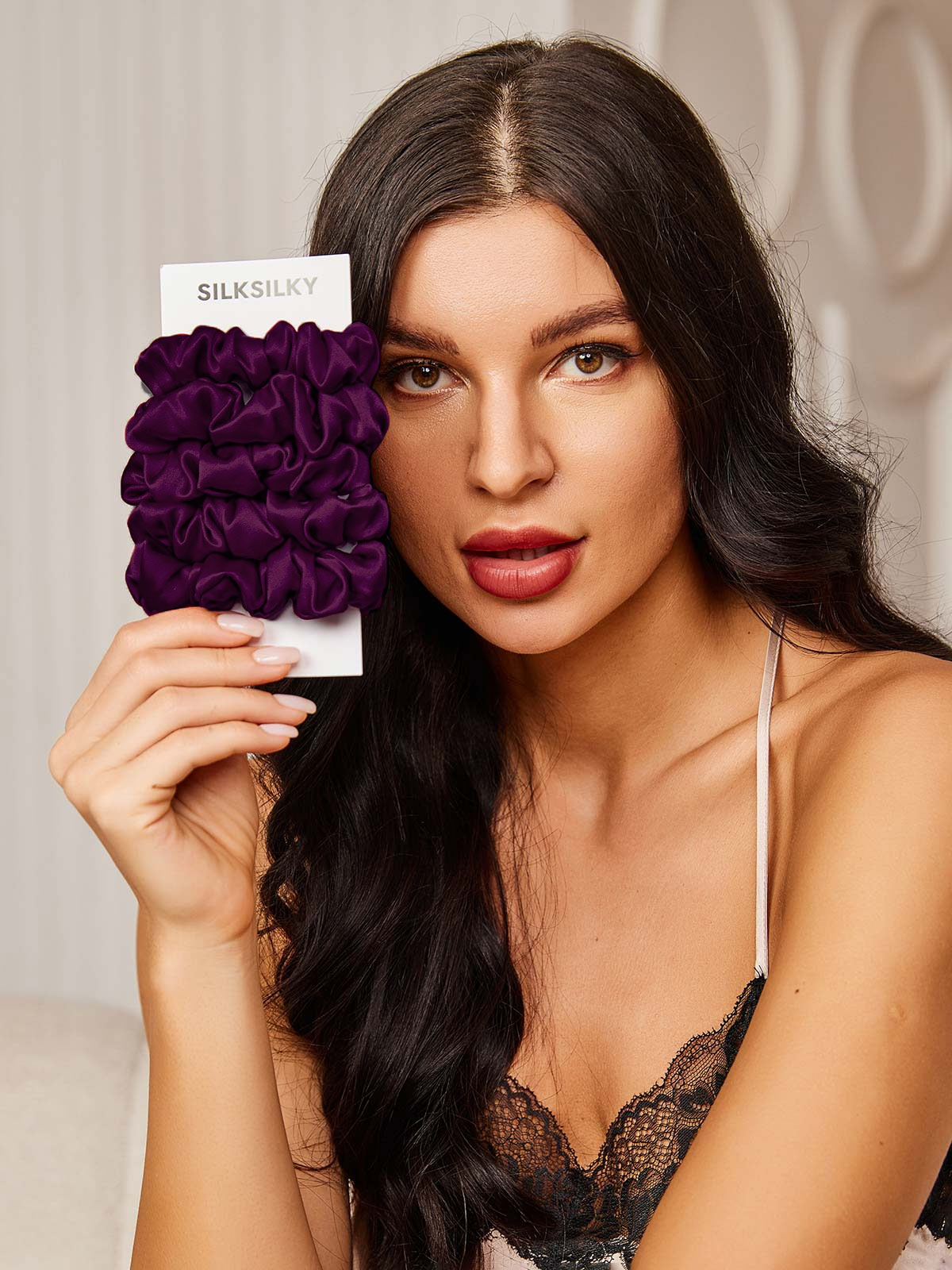 [Dunkelviolett] SilkSilky-DE 19Momme Reine Seide Scrunchie 002