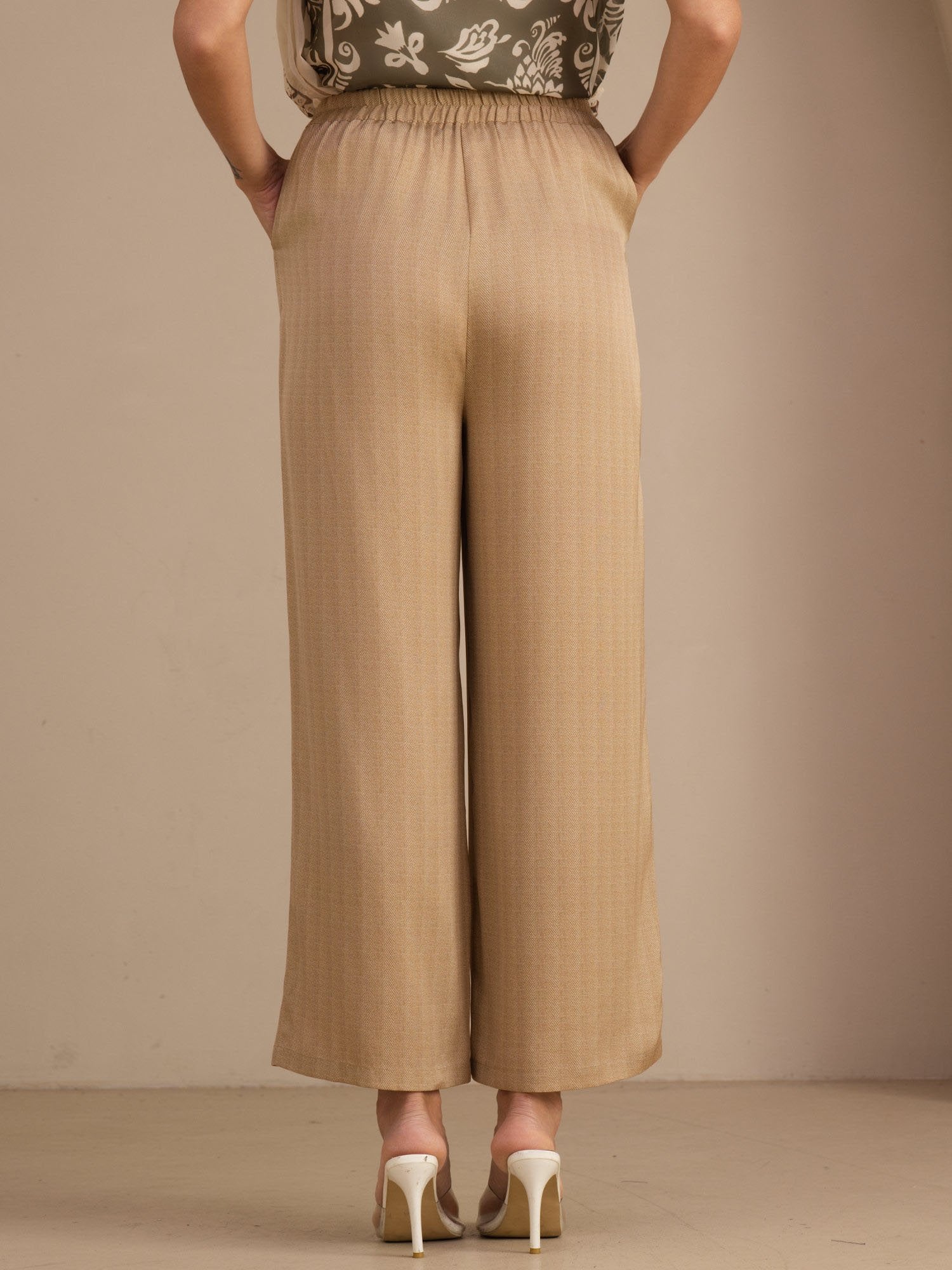 [Curry] SilkSilky-DE Womens Pants 002