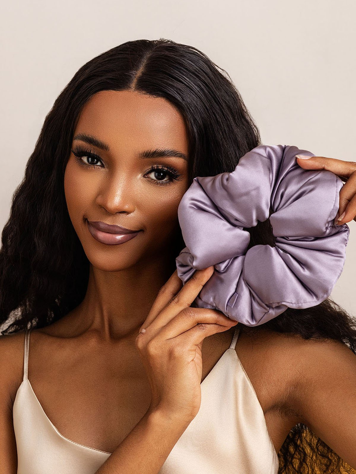 [Dunkelviolett] SilkSilky-DE Reine Seide Scrunchie 001