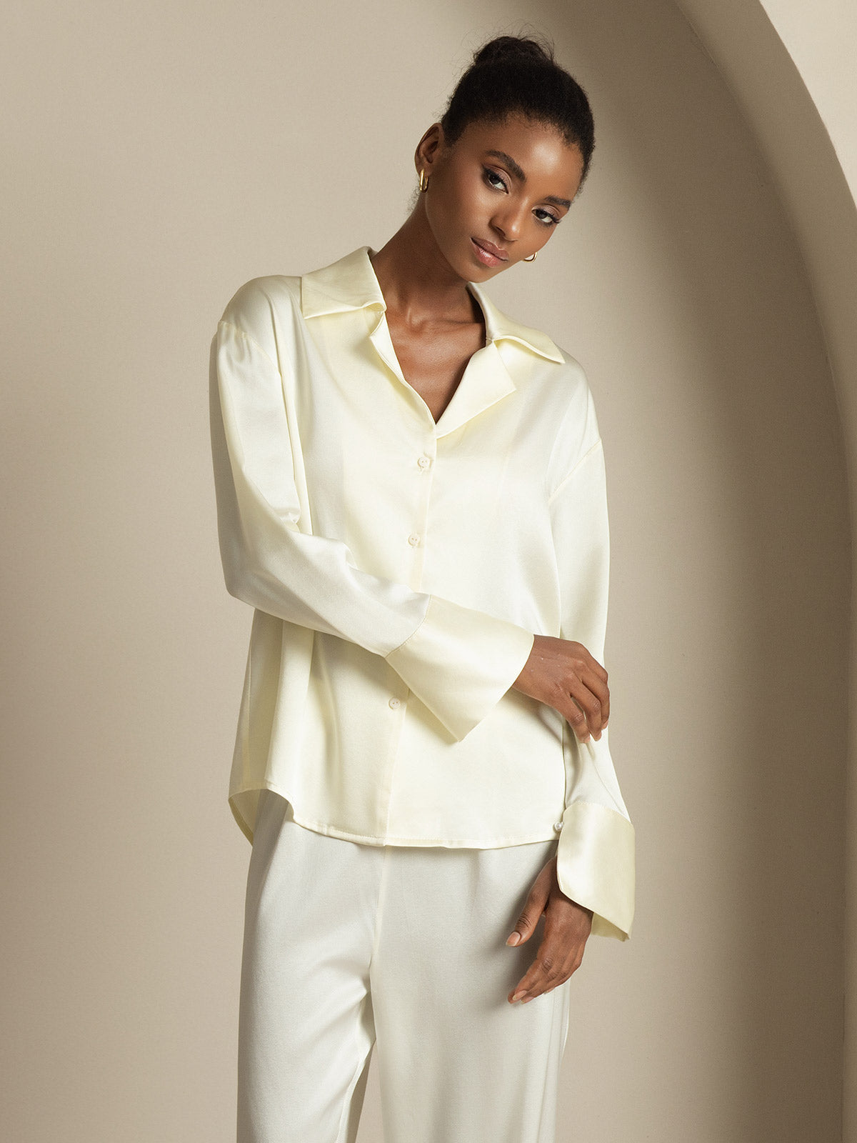 [Elfenbeinfarbe] SilkSilky-DE 19Momme Seide Womens Shirt 006
