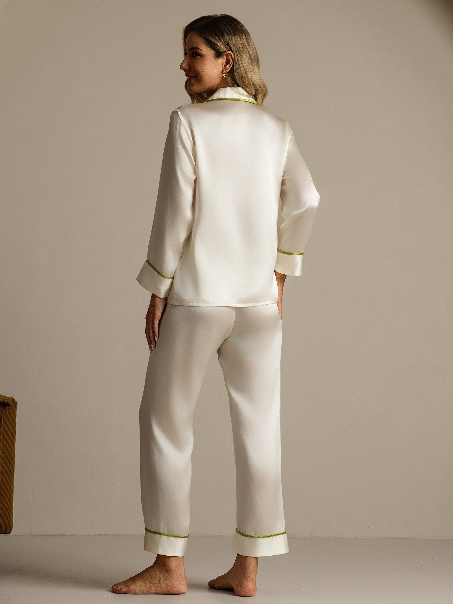 [Weiß] SilkSilky-DE Reine Seide Umlegekragen Damen Pyjamas 002