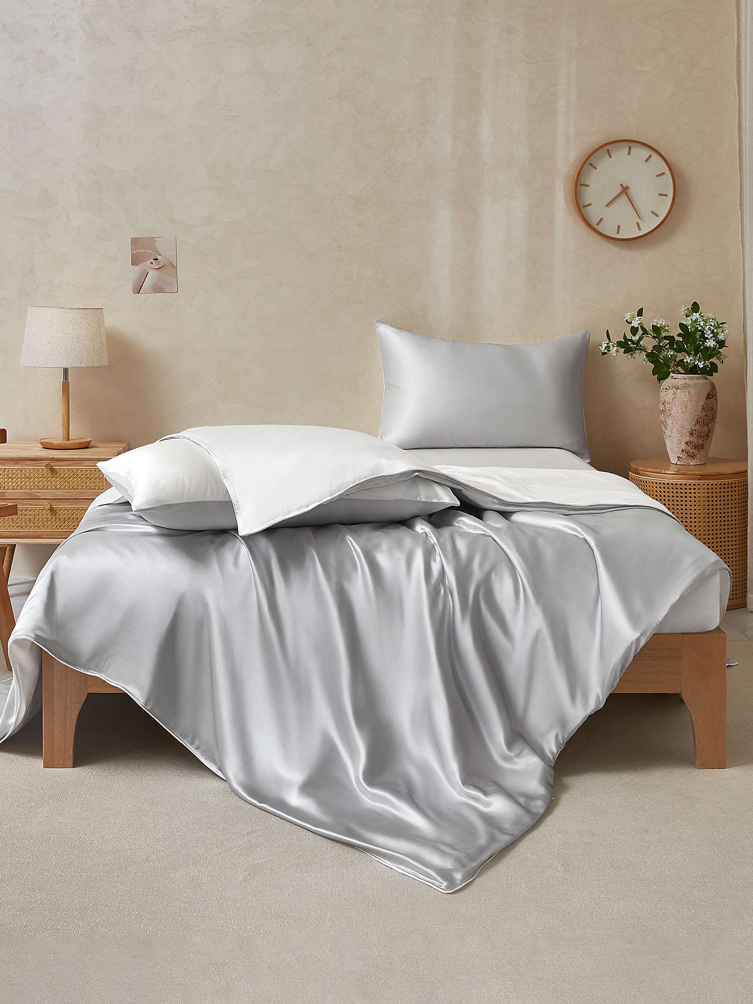 [Hellgrau+Weiß] SilkSilky-DE 25Momme Reine Seide Bedding Set 002,