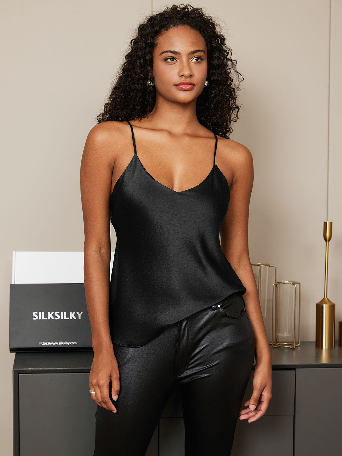 [Schwarz] SilkSilky-DE Reine Seide V Ausschnitt Cami Top 005