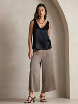 [Schwarz] SilkSilky-DE Sleeveless V Neck Cami Top 001