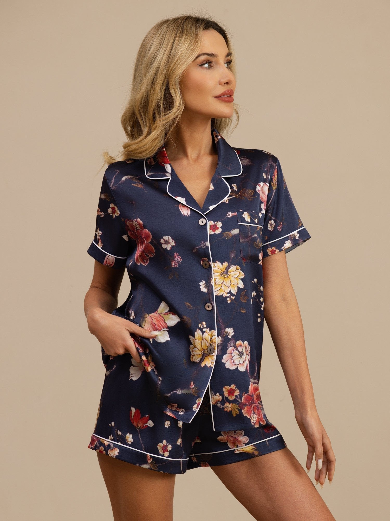 [Marine Blumen] SilkSilky-DE Kurzärmelig Notch-Kragen Damen Pyjamas 001