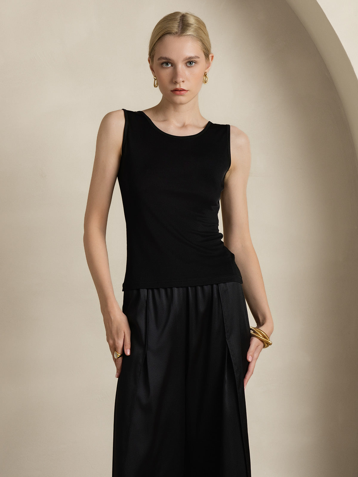 [Schwarz] SilkSilky-DE Seidenstrick Womens T-Shirt 001