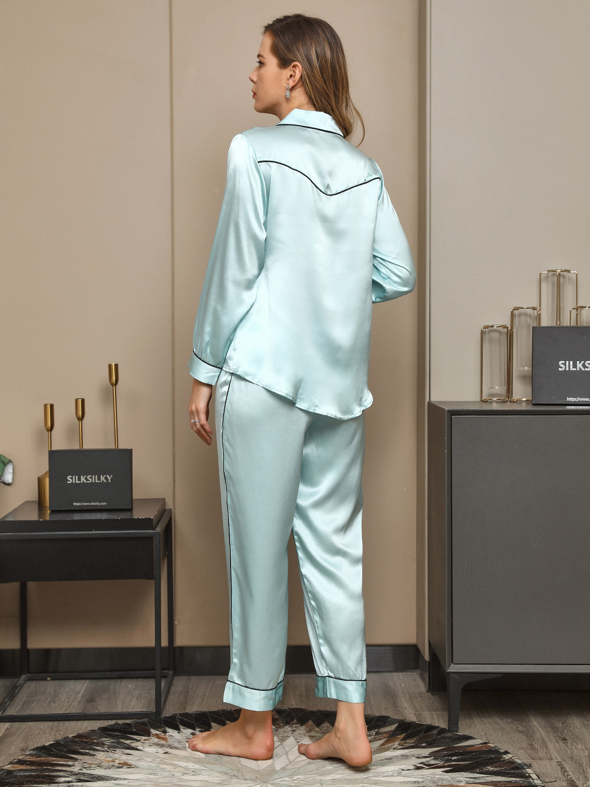 [Hellblau] SilkSilky-DE 19Momme Reine Seide Langärmelig Revers Damen Pyjamas 002