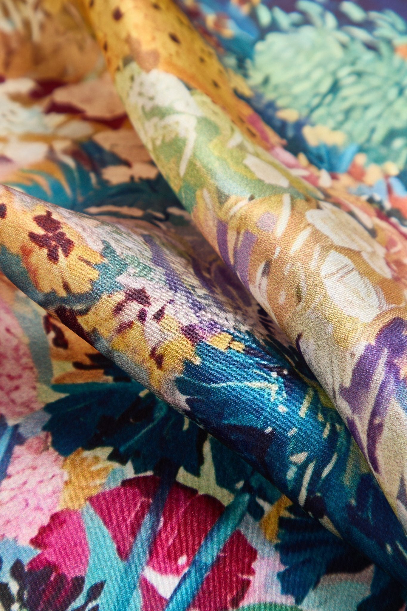 [P093] SilkSilky-DE Reine Seide Scarf 005