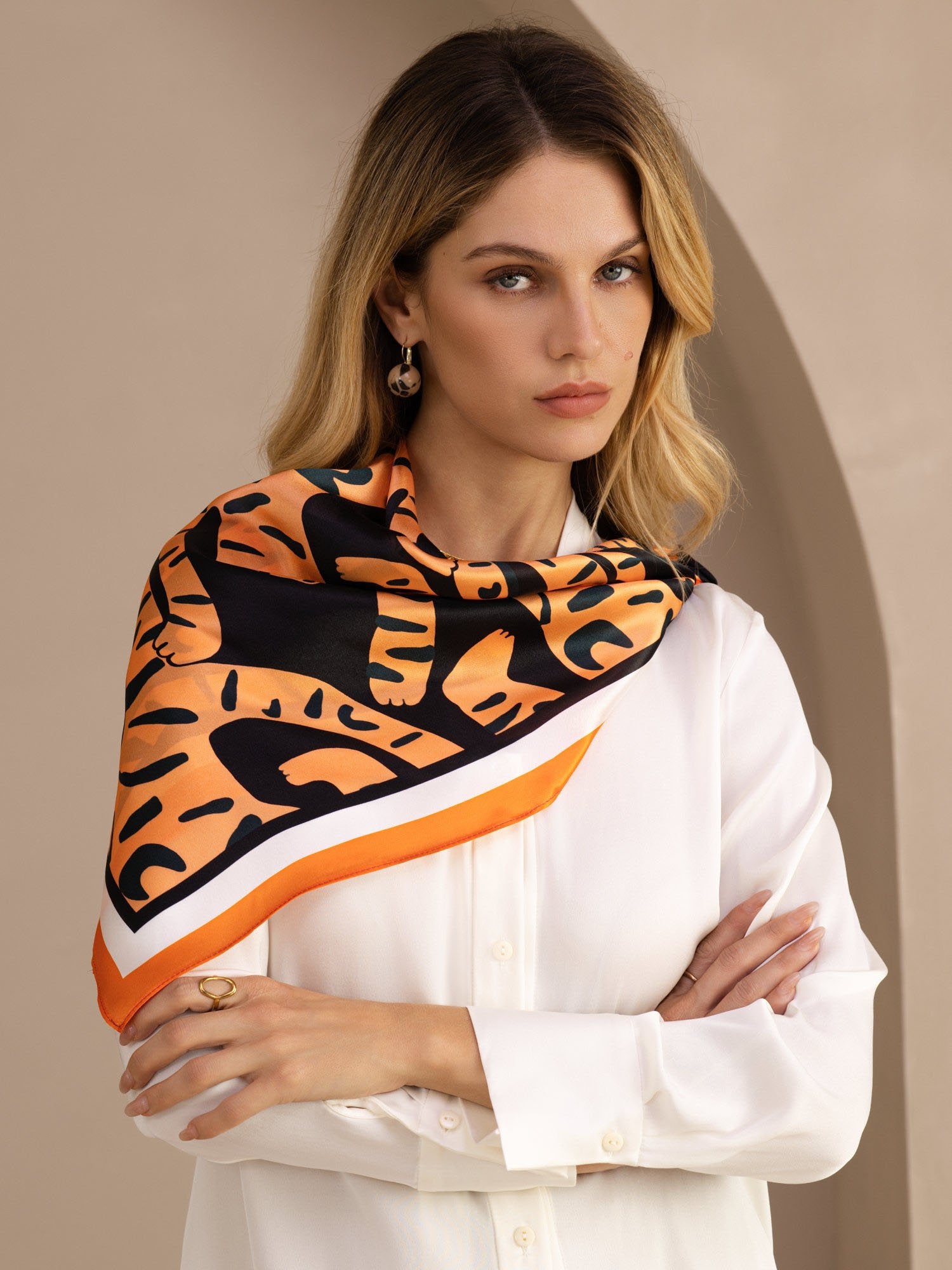 [Schwarzer Tiger] SilkSilky-DE Scarf 002