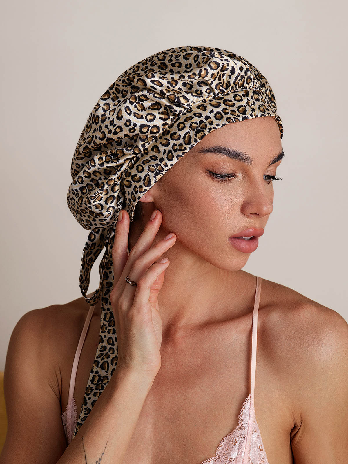 [Leopard] SilkSilky-DE Reine Seide Sleep Cap 001,