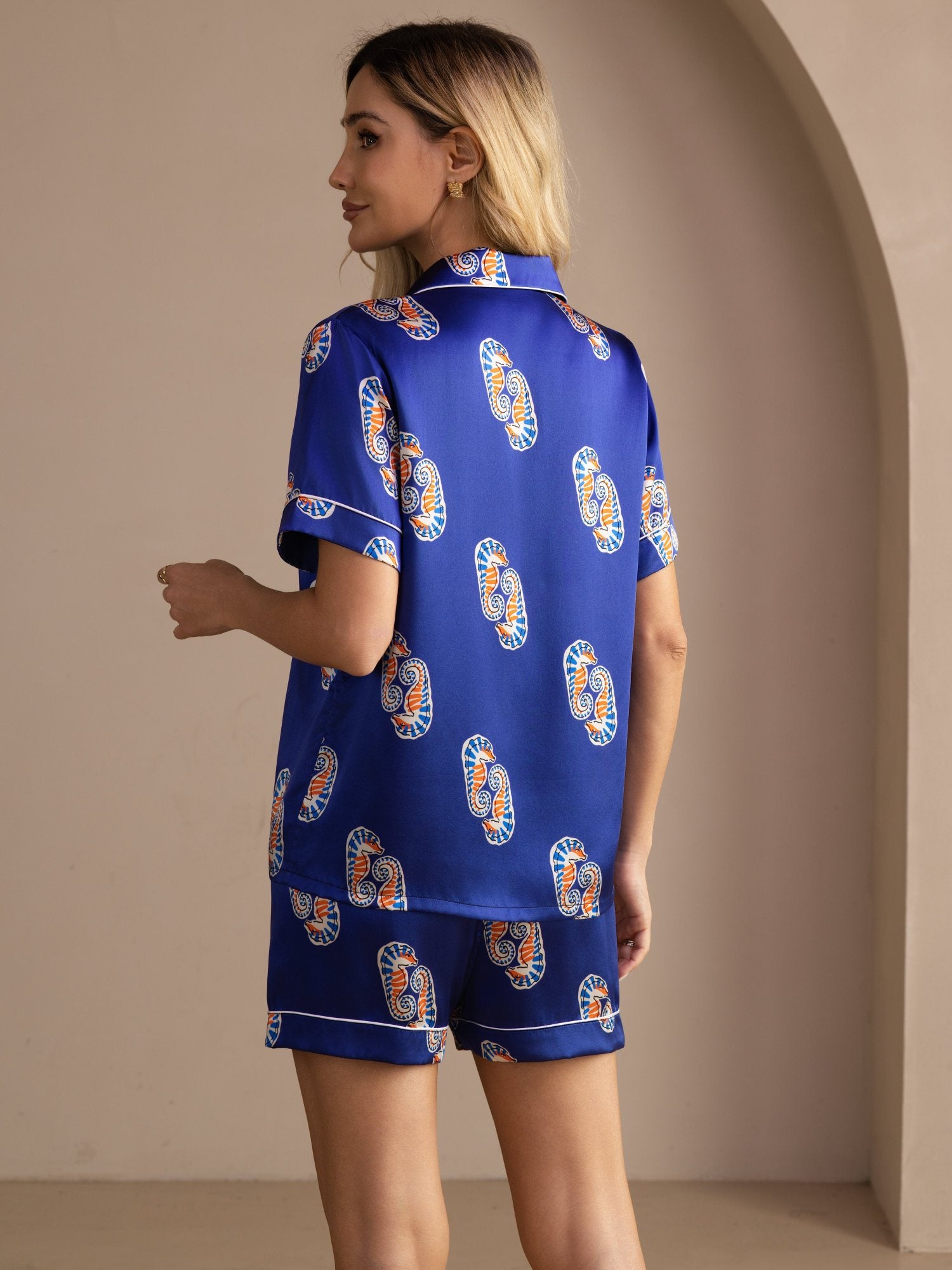 [Marineblaues Seepferdchen] SilkSilky-DE Short Sleeve Lapel Collar Damen Pyjamas 002