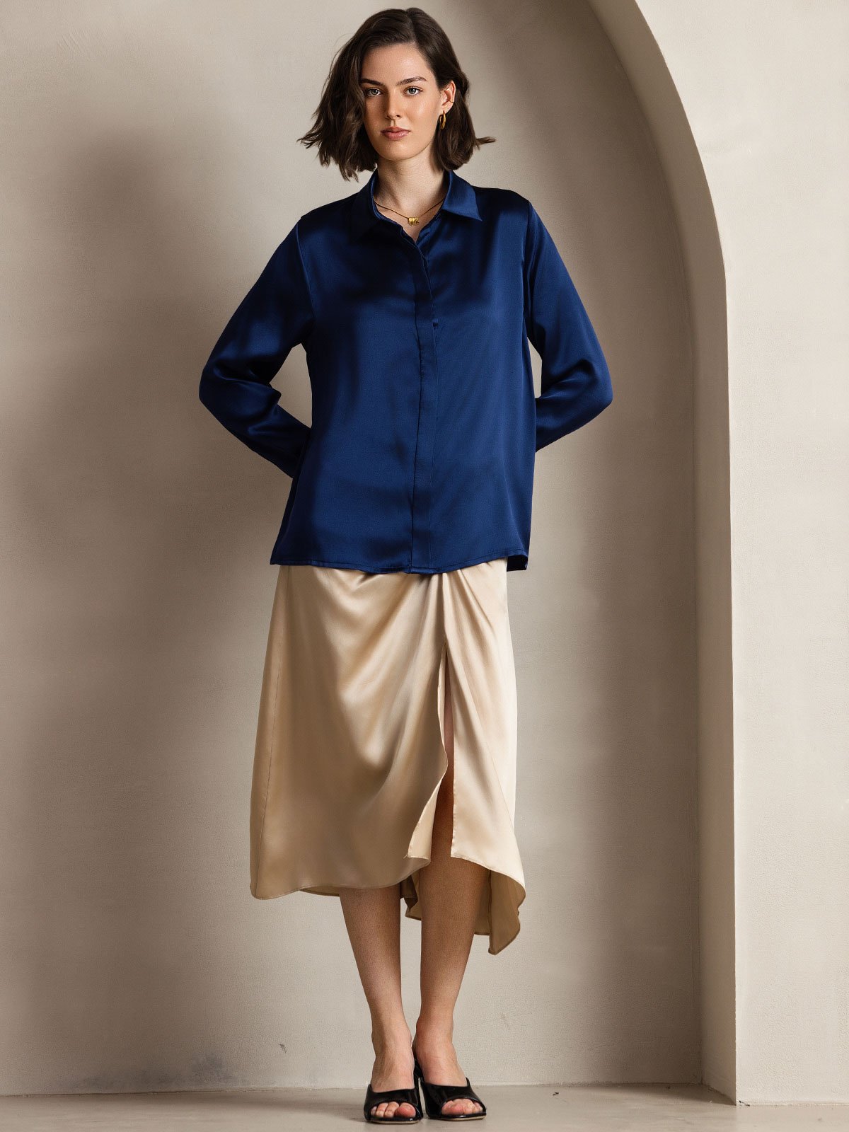 [Dunkelblau] SilkSilky-DE 19Momme Seide Langärmelig Umlegekragen Damenhemd 004