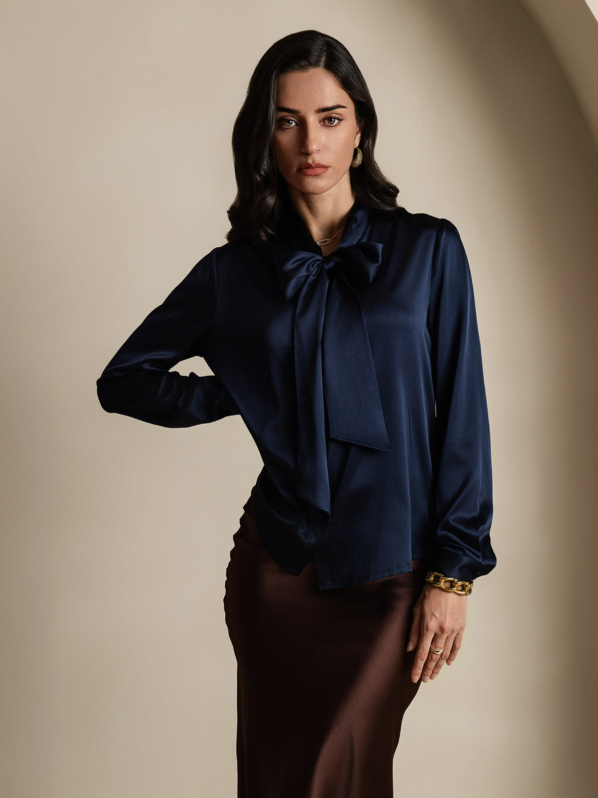 [Dunkelblau] SilkSilky-DE 19Momme Seide Langärmelig Schleife am Ausschnitt Damenhemd 003