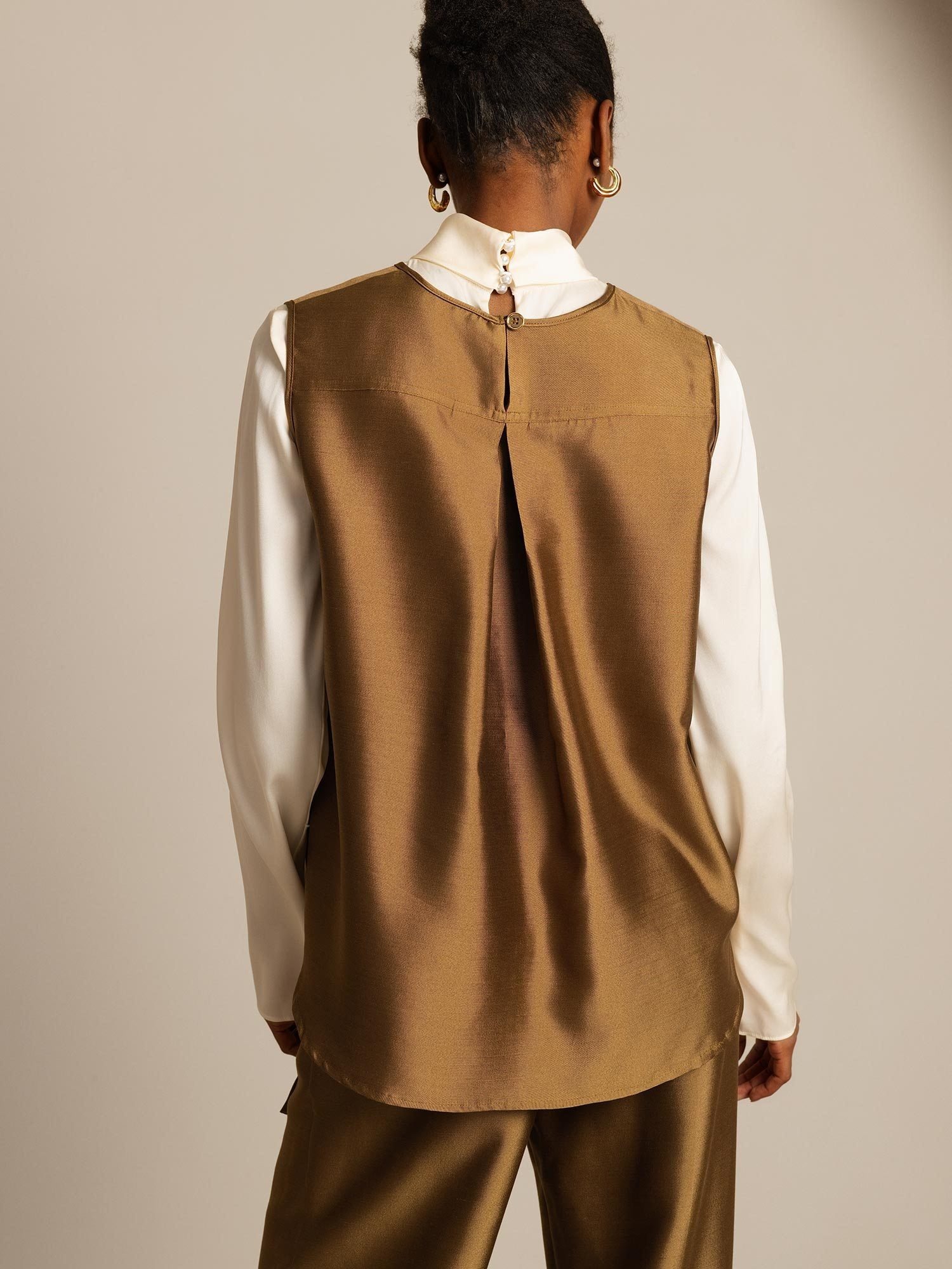 [Bronze] SilkSilky-DE 32Momme Silk-Wool Blend Womens Vest 002,