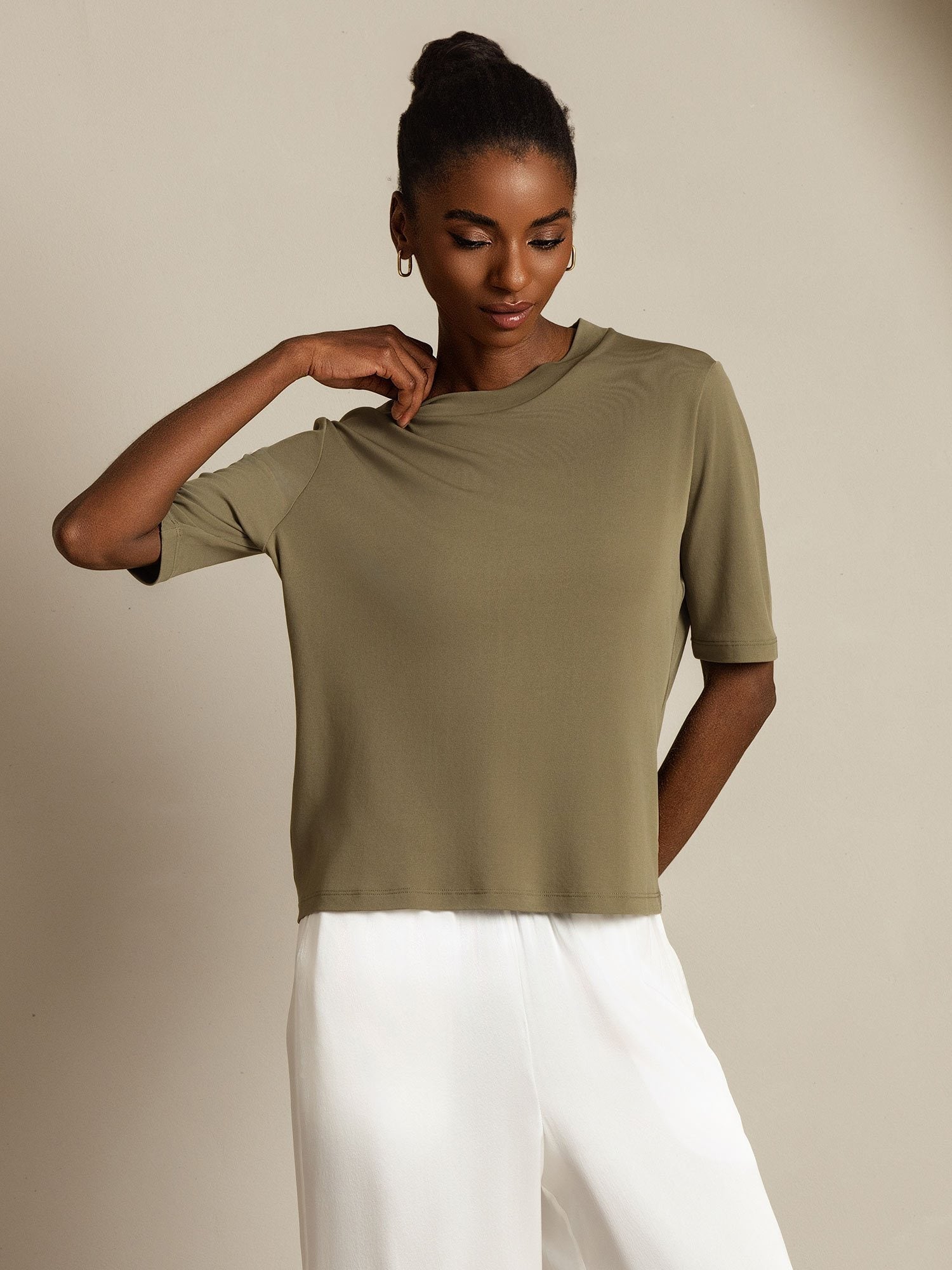[Verbranntes Oliv] SilkSilky-DE Reine Seide Womens T-Shirt 008