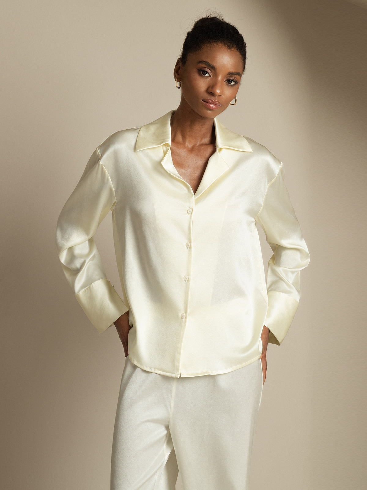 [Elfenbeinfarbe] SilkSilky-DE 19Momme Seide Womens Shirt 005