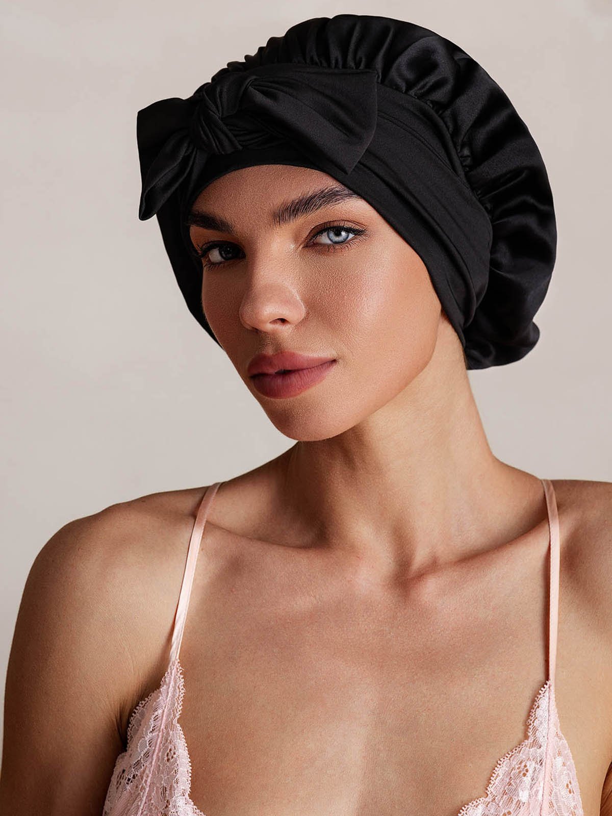 [Schwarz] SilkSilky-DE Reine Seide Sleep Cap 003
