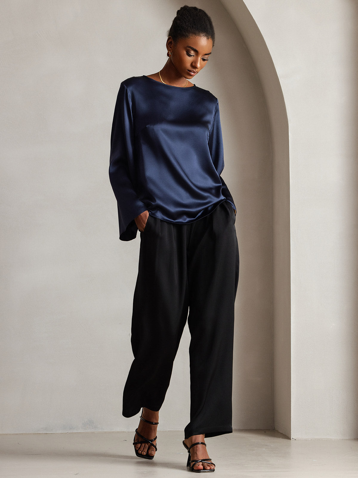 [Dunkelblau] SilkSilky-DE 19Momme Seide Womens T-Shirt 004