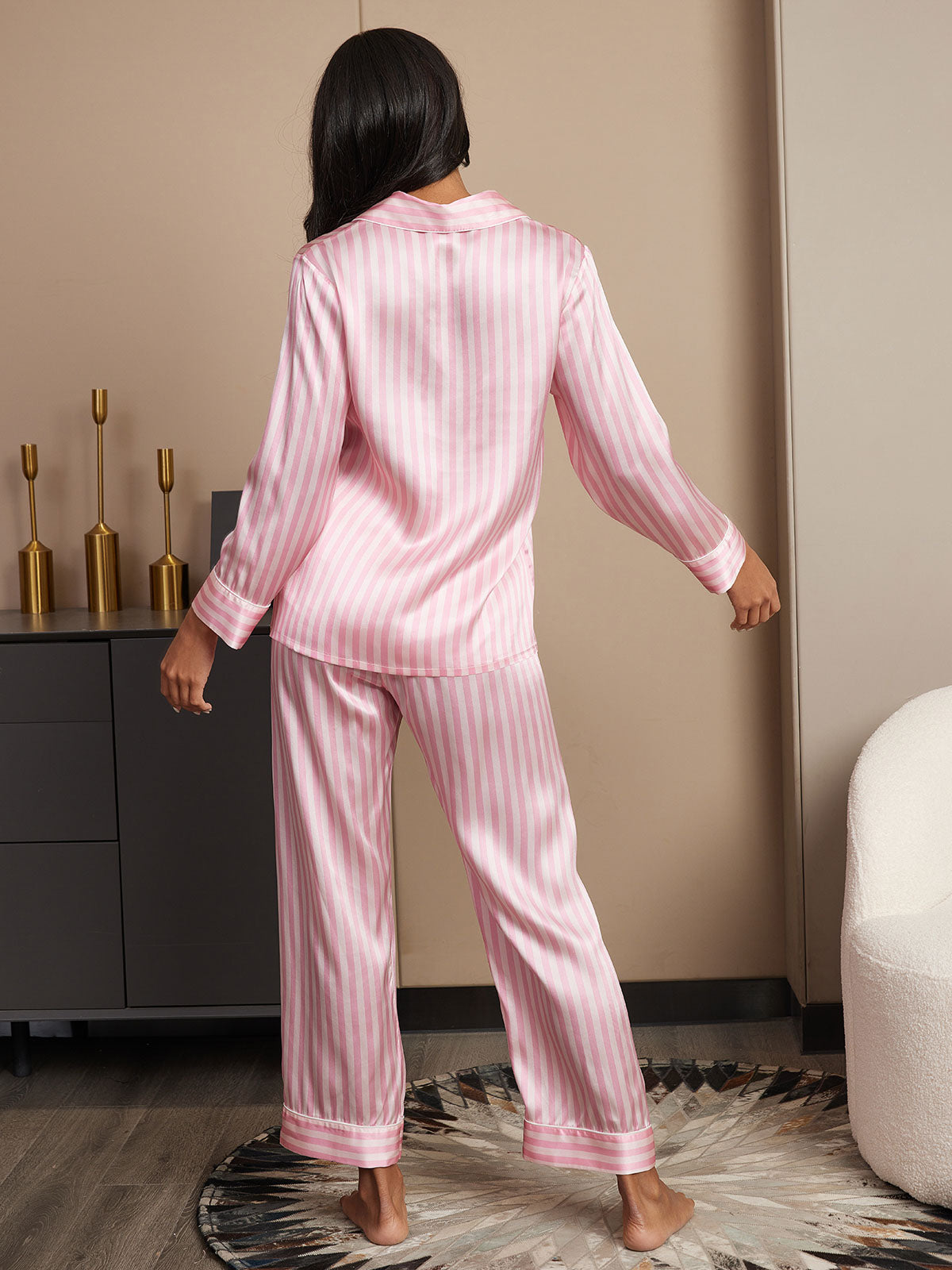 SilkSilky-DE 19Momme Reine Seide Langärmelig Revers Damen Pyjamas Rosa 002