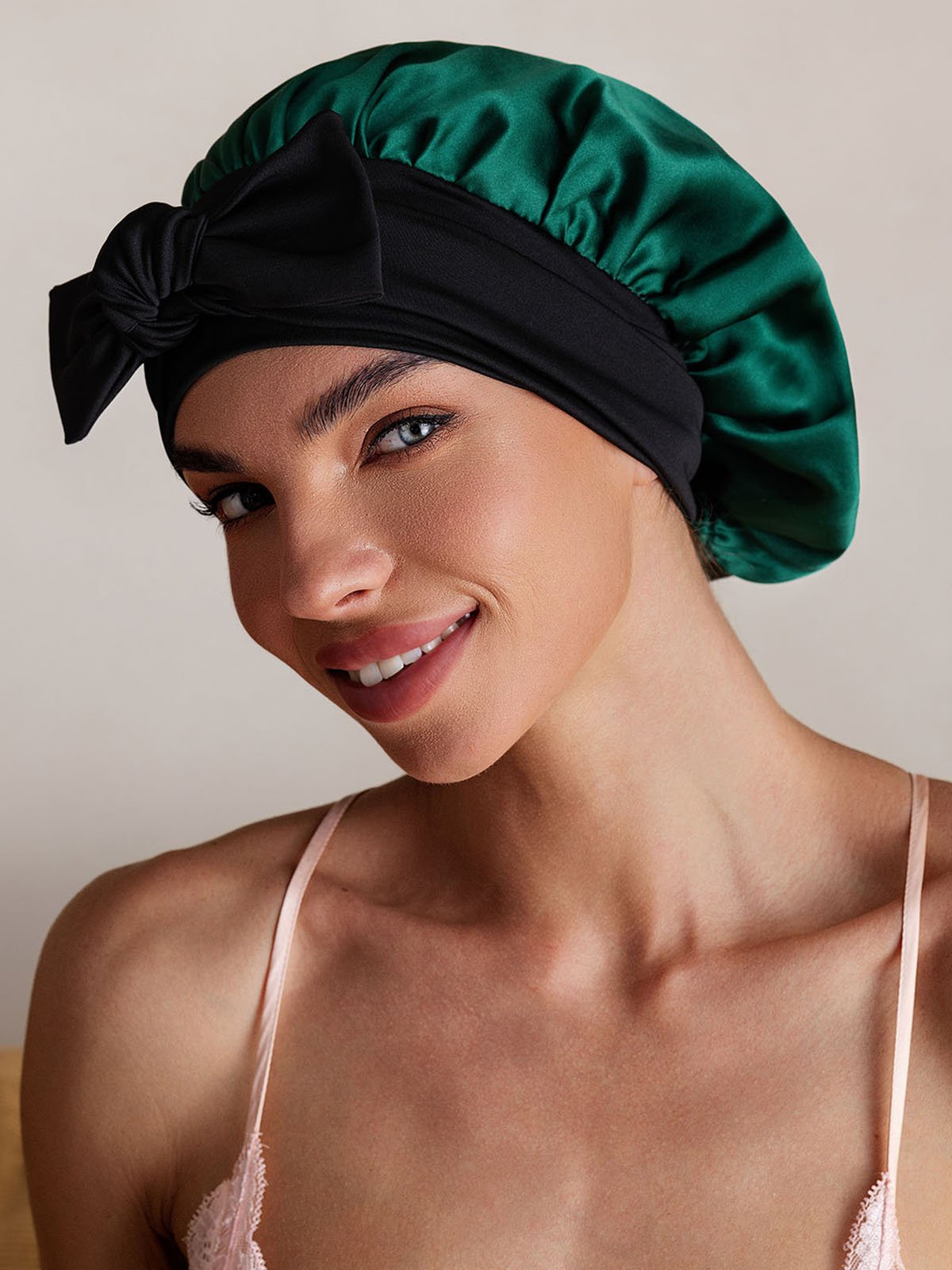 [Dunkelgrün] SilkSilky-DE Reine Seide Sleep Cap 006