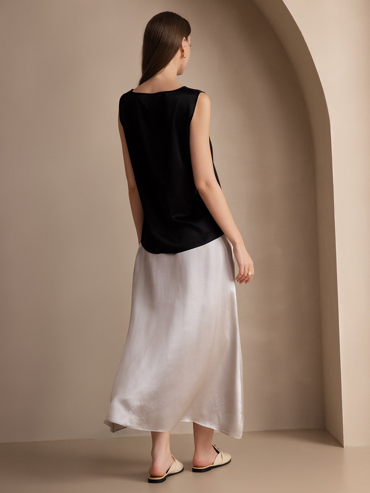 [Schwarz] SilkSilky-DE 19Momme Ärmellos Rundhalsausschnitt Cami Top 004