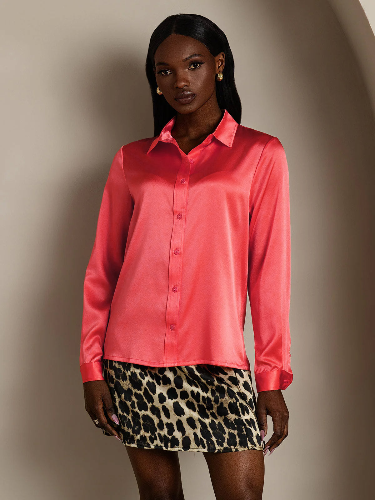 SilkSilky-DE 19Momme Seide Langärmelig Umlegekragen Damenhemd Kaiserrot 003